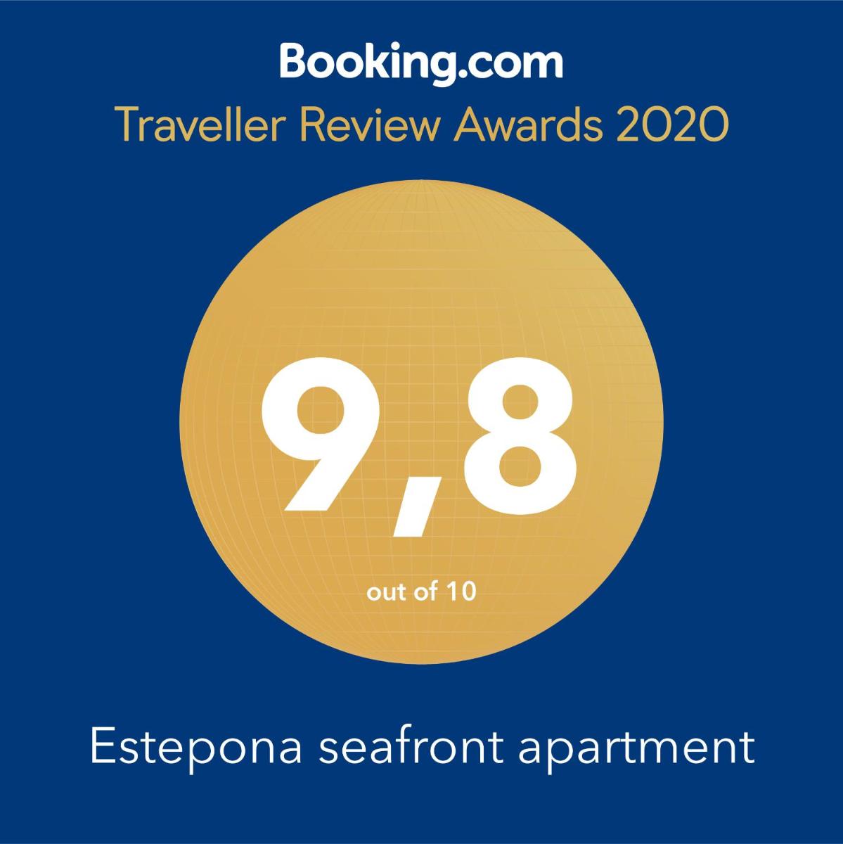 Estepona Seafront Apartment photo 3
