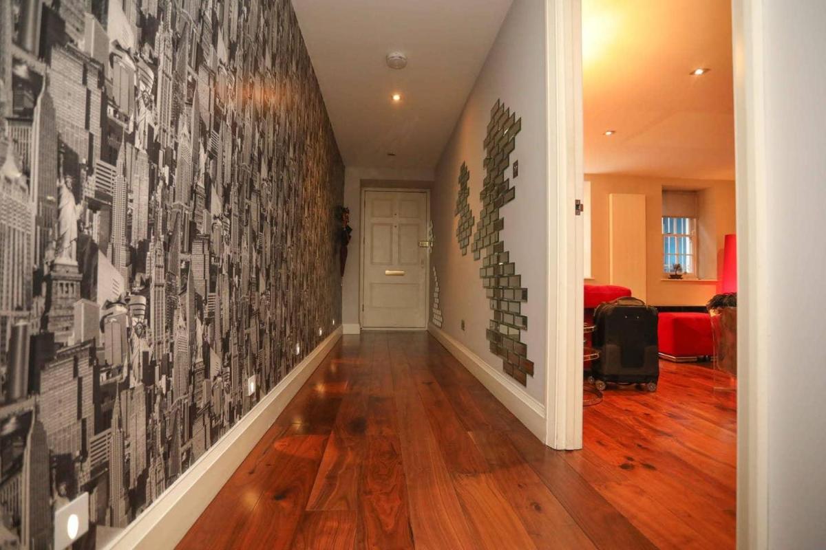 Lovely Central 2 Bed Garden Flat Warren Street