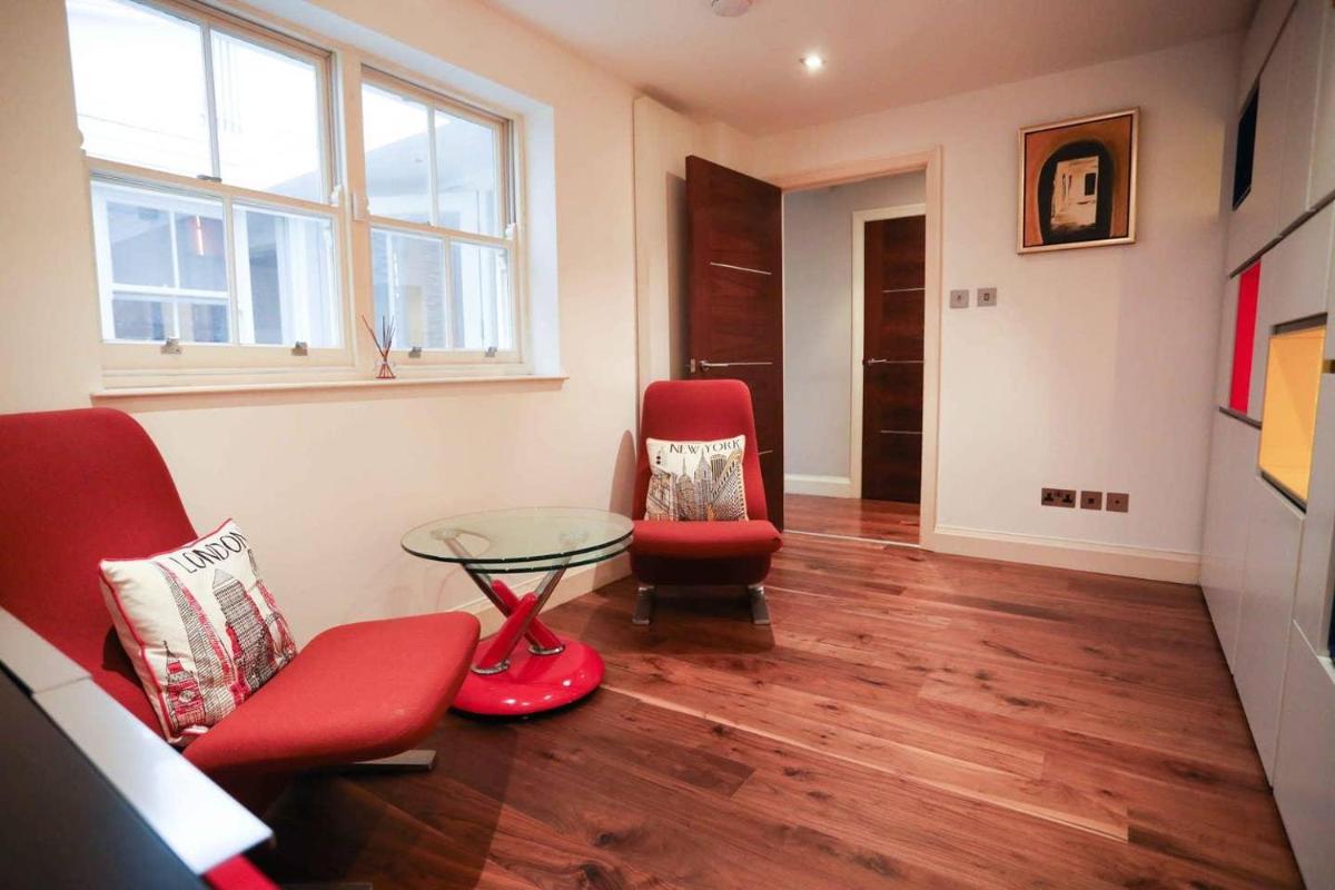 Lovely Central 2 Bed Garden Flat Warren Street