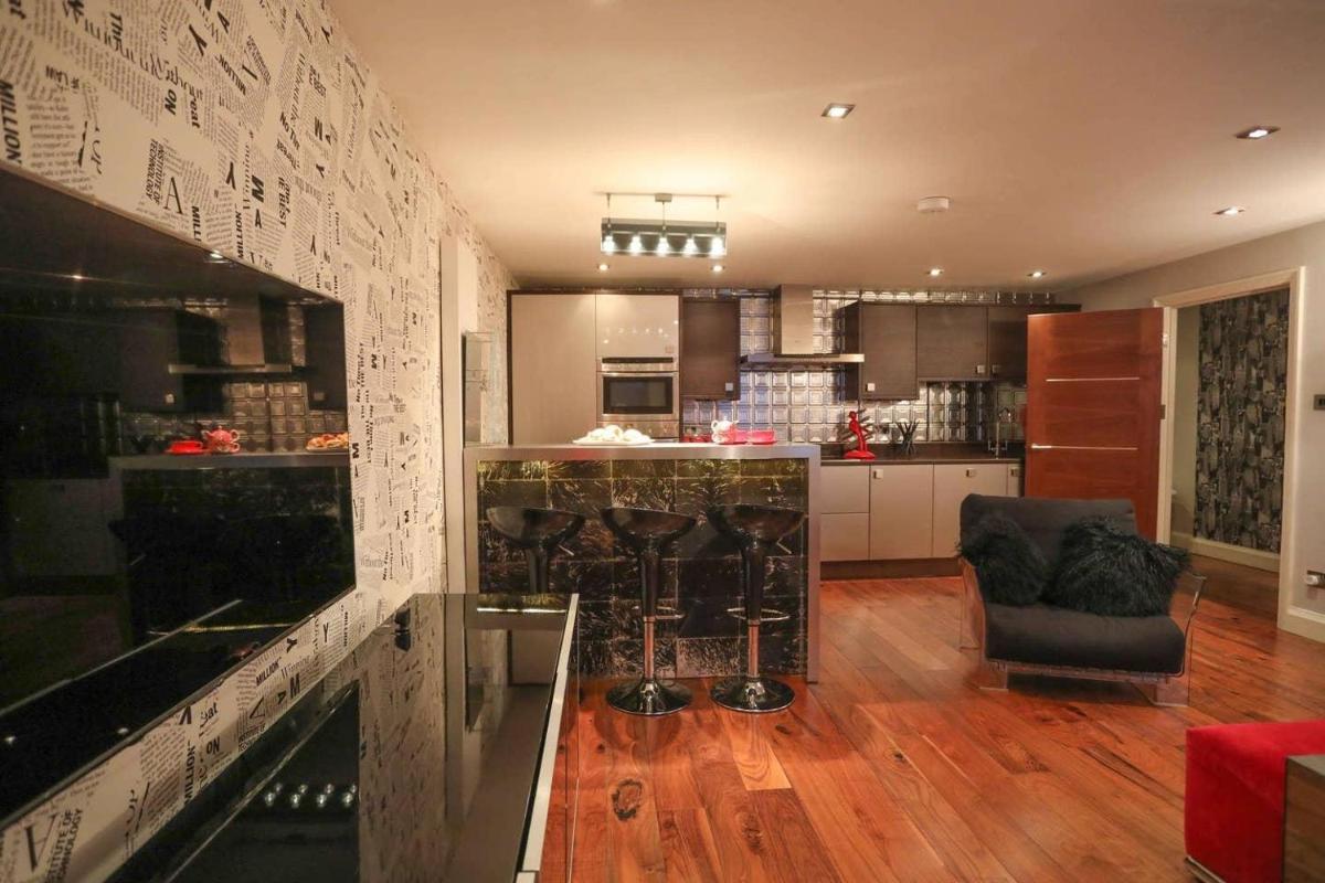 Lovely Central 2 Bed Garden Flat Warren Street