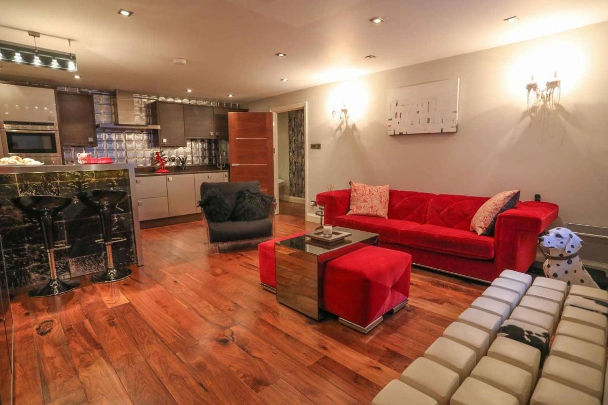 Lovely Central 2 Bed Garden Flat Warren Street