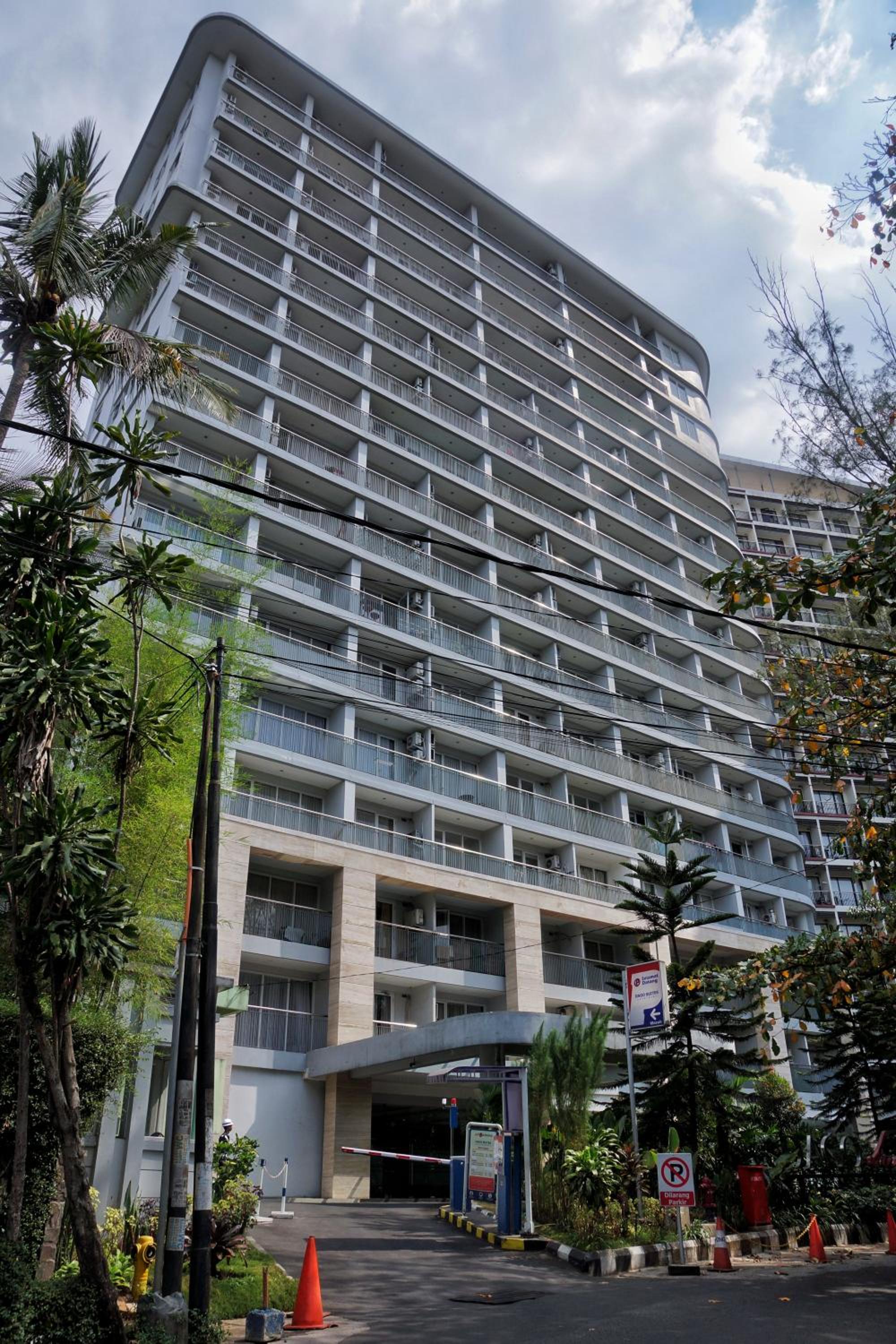 Dago Suite 3BR Luxury Apartment, バンドン - 21