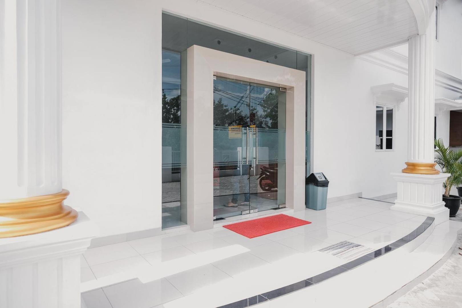 RedDoorz Syariah near Transmart Lampung view 4
