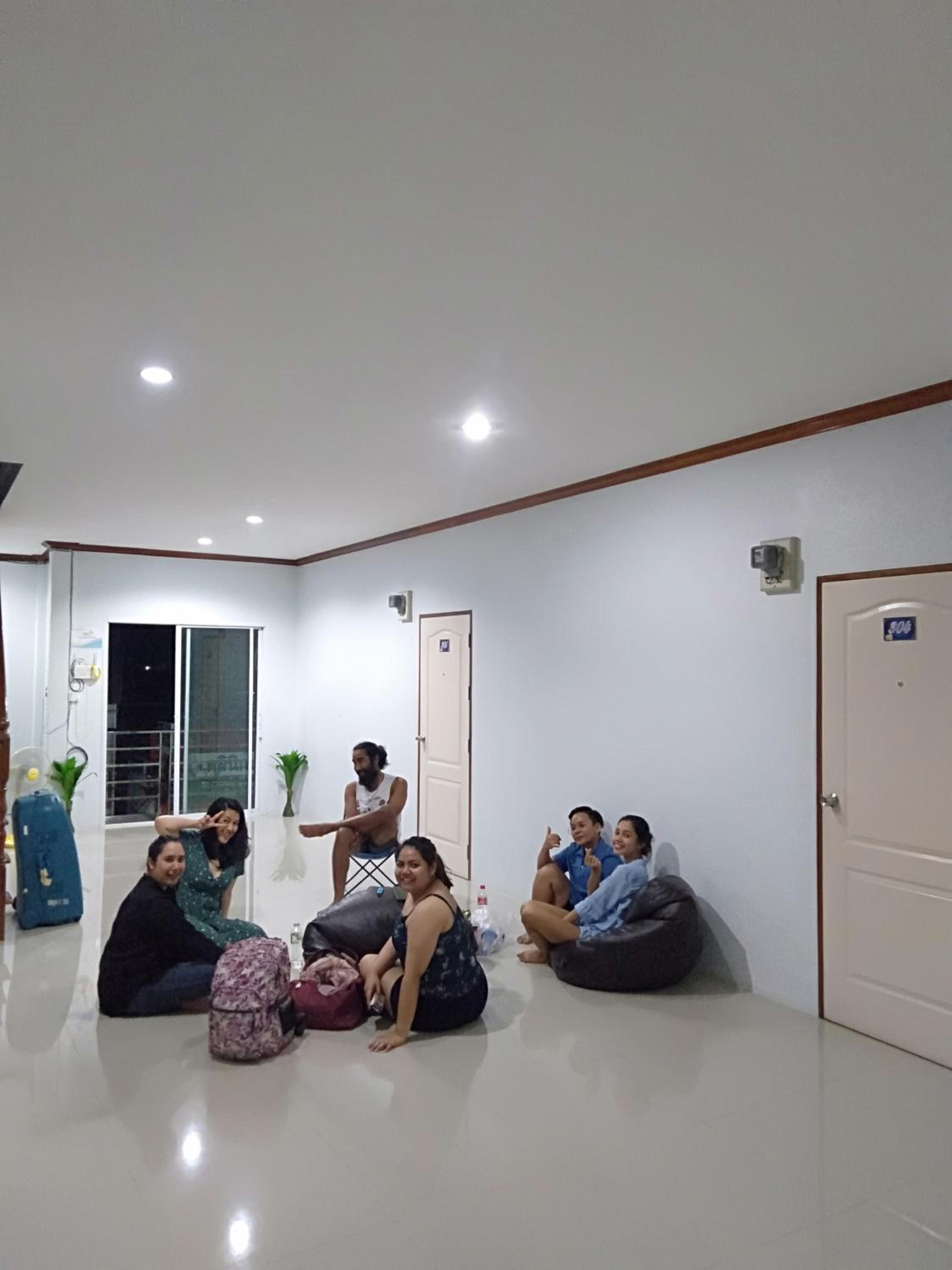 Baansrisuthum, photo 150