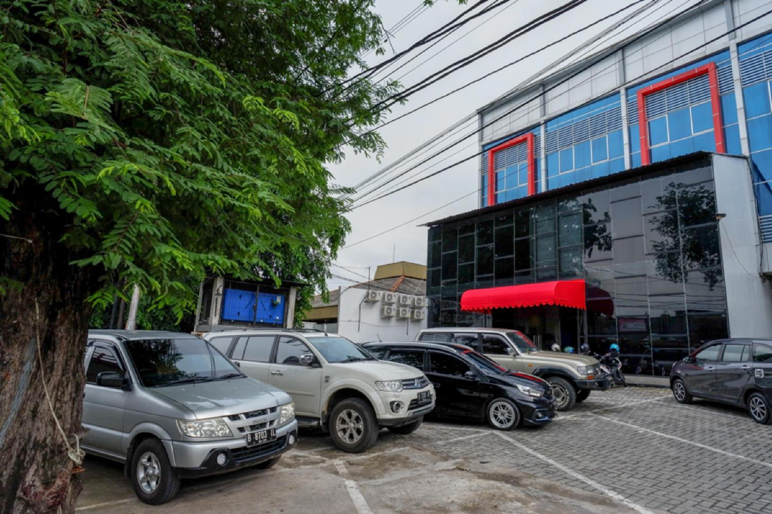RedDoorz @ Jalan Kartini Semarang view 4