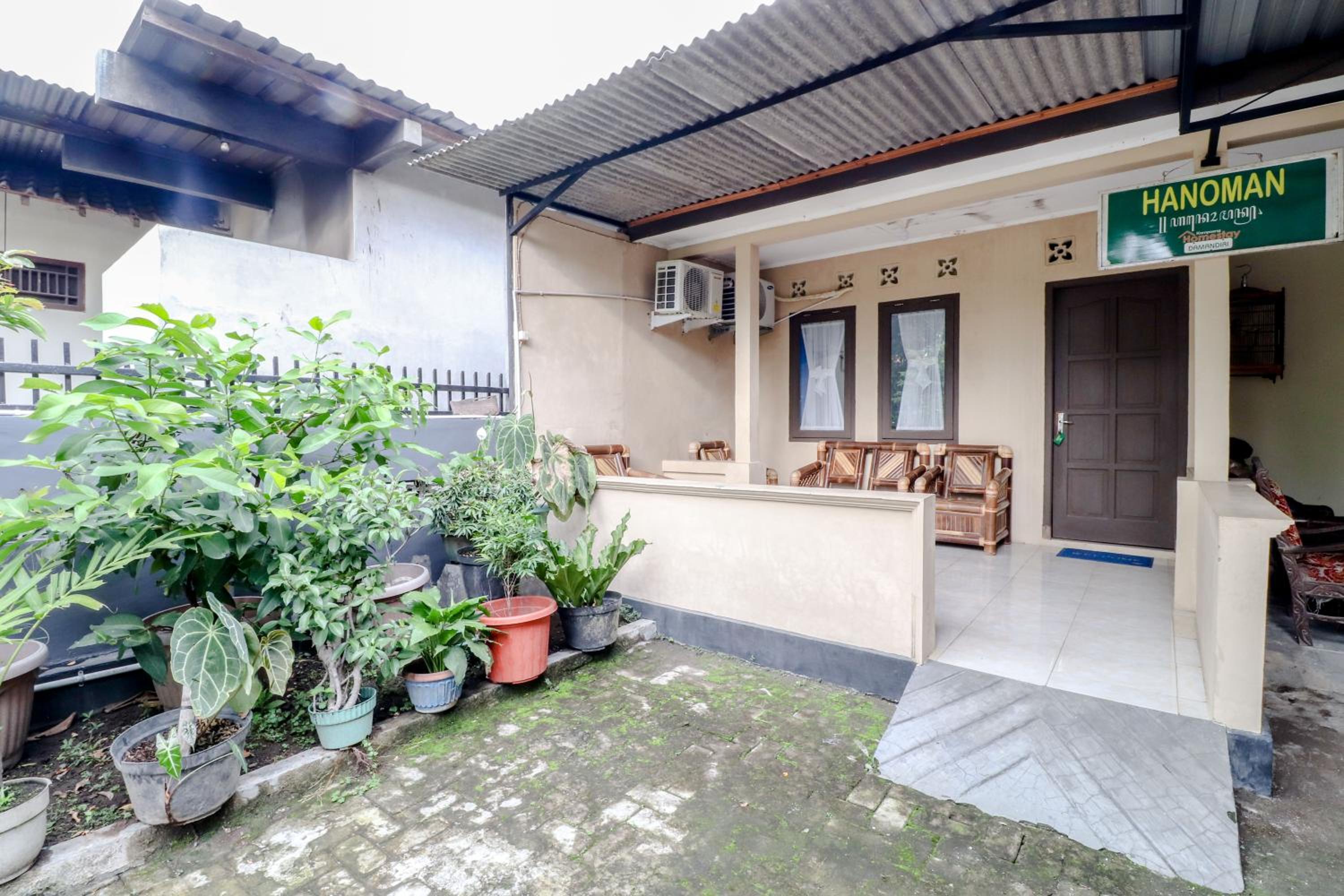 Homestay Damandiri Prambanan Syariah view 2