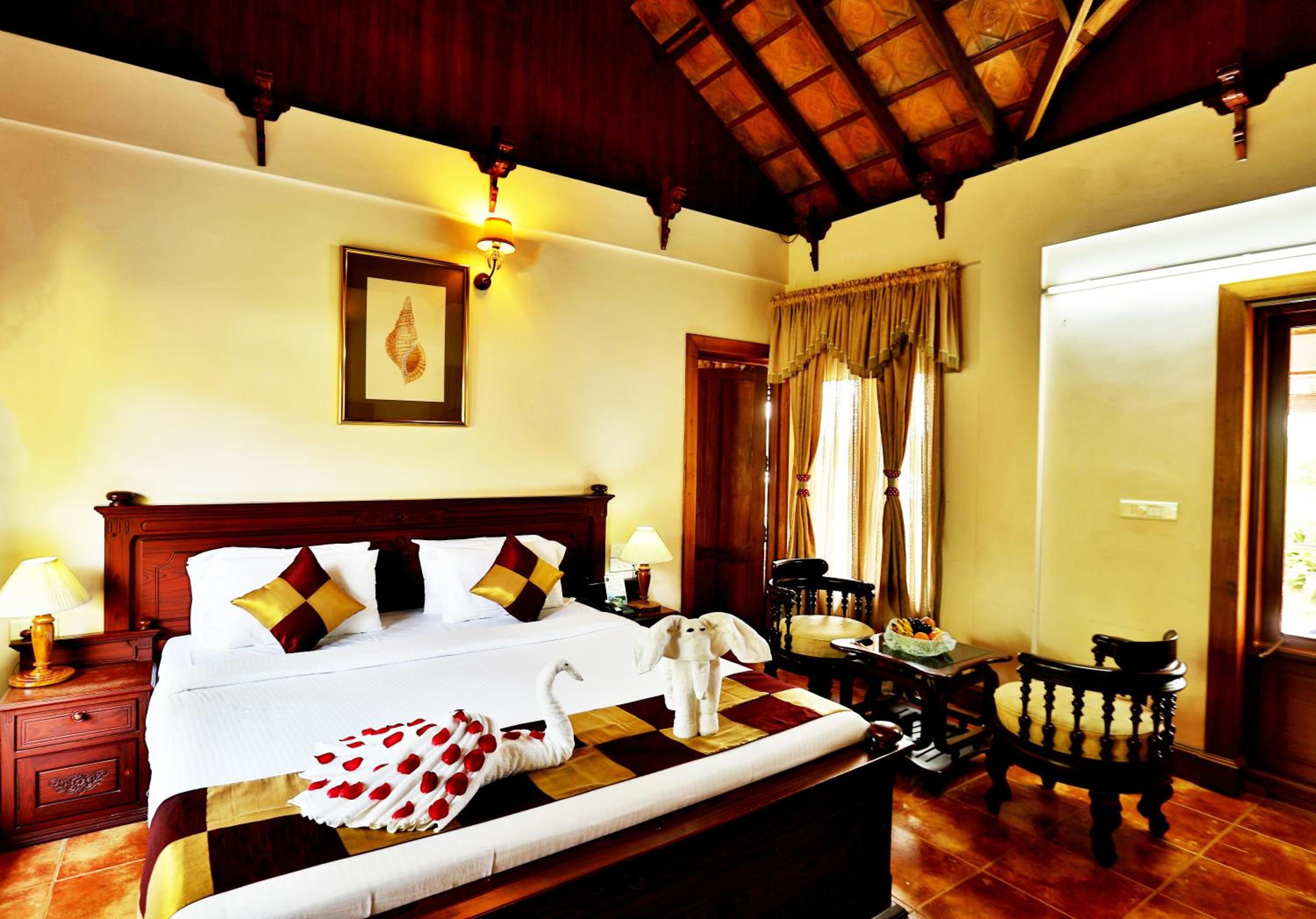 Kalathil Lake Resort view 2