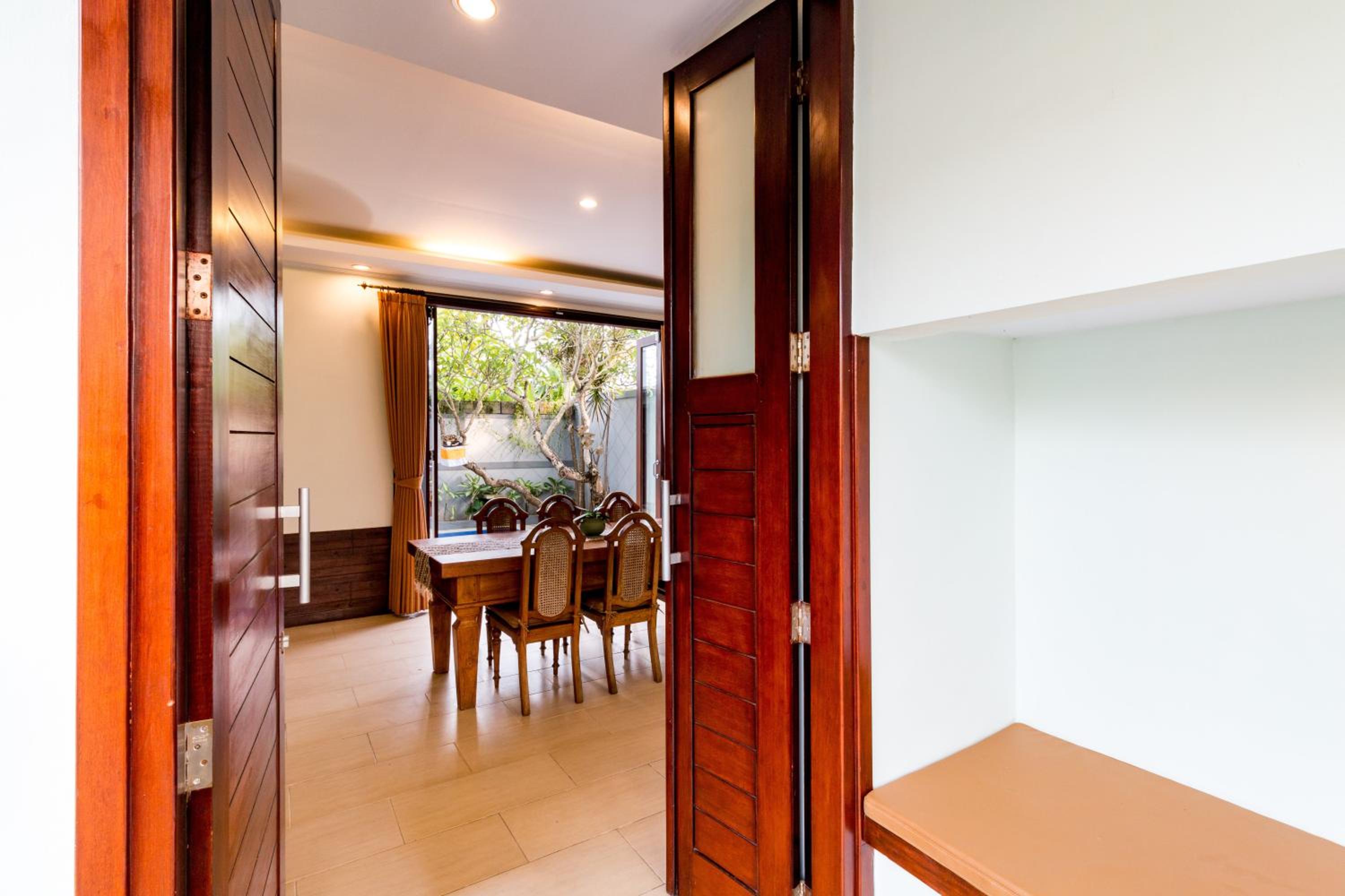 Villa Chandraika - 3BR Private Pool Villa by AGATA view 5