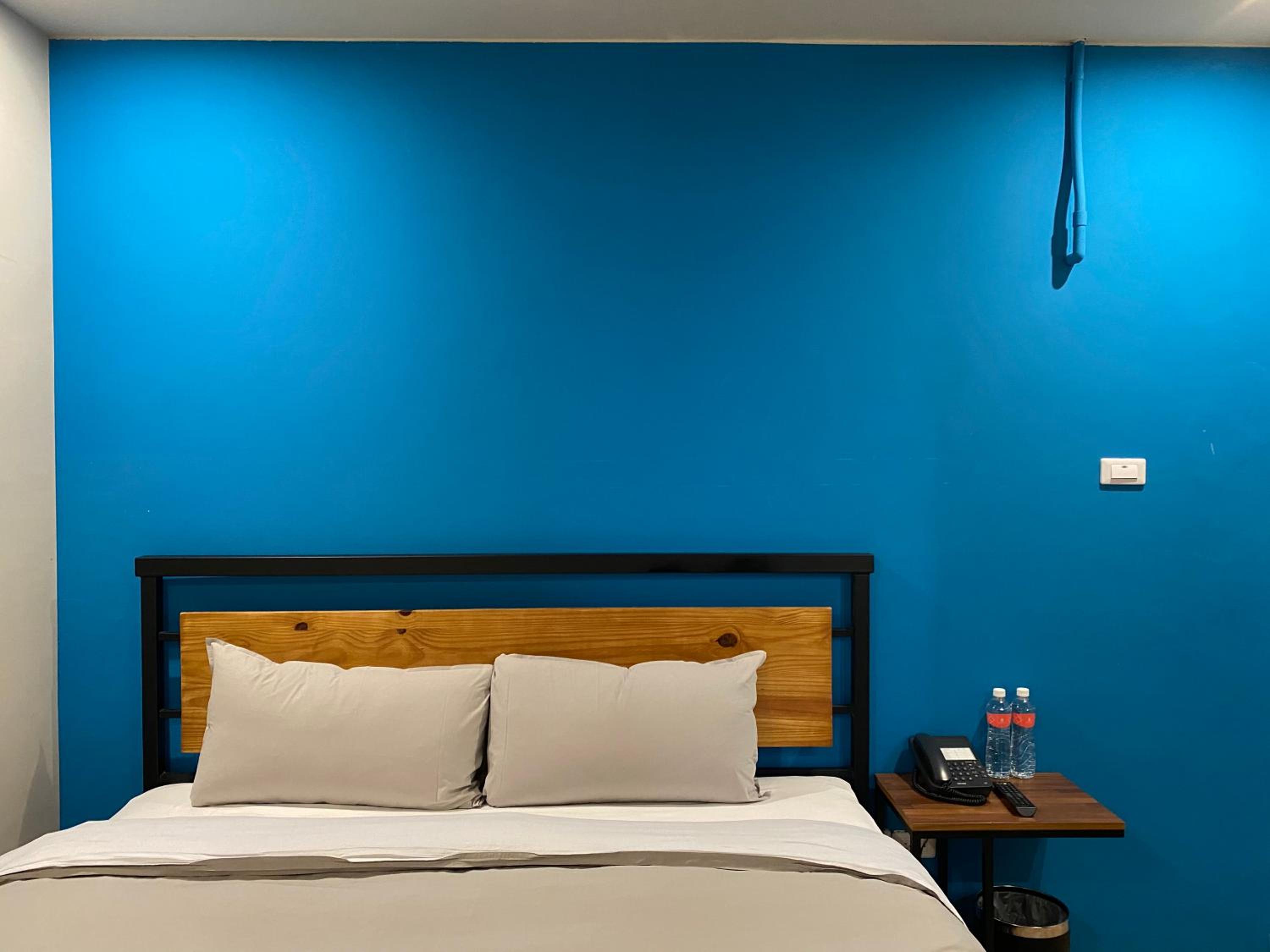 Saint Hostel