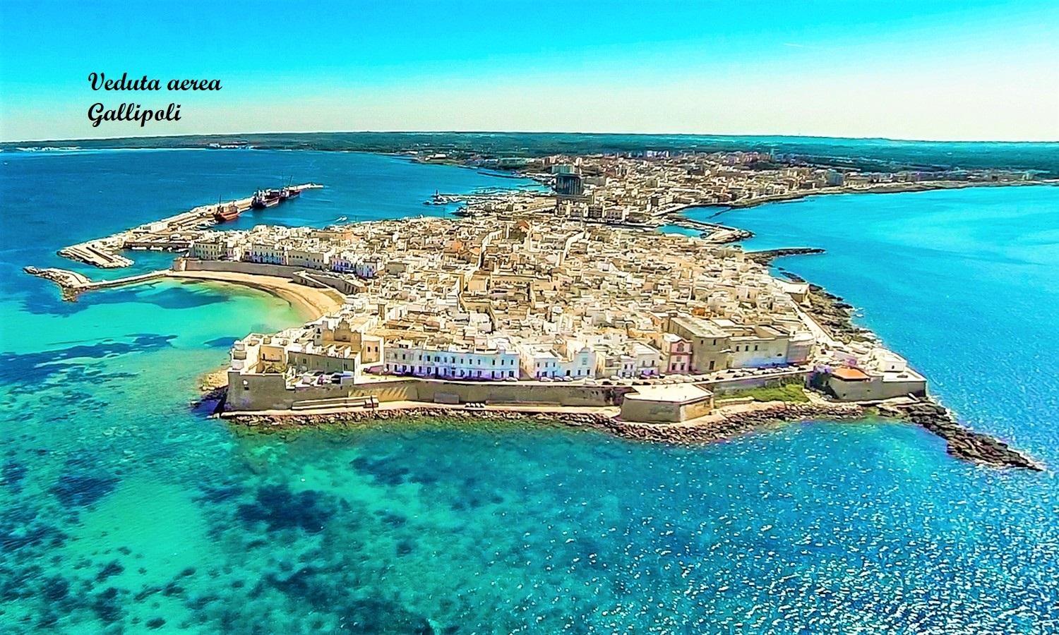 Casadamarepg Gallipoli en Pizzo