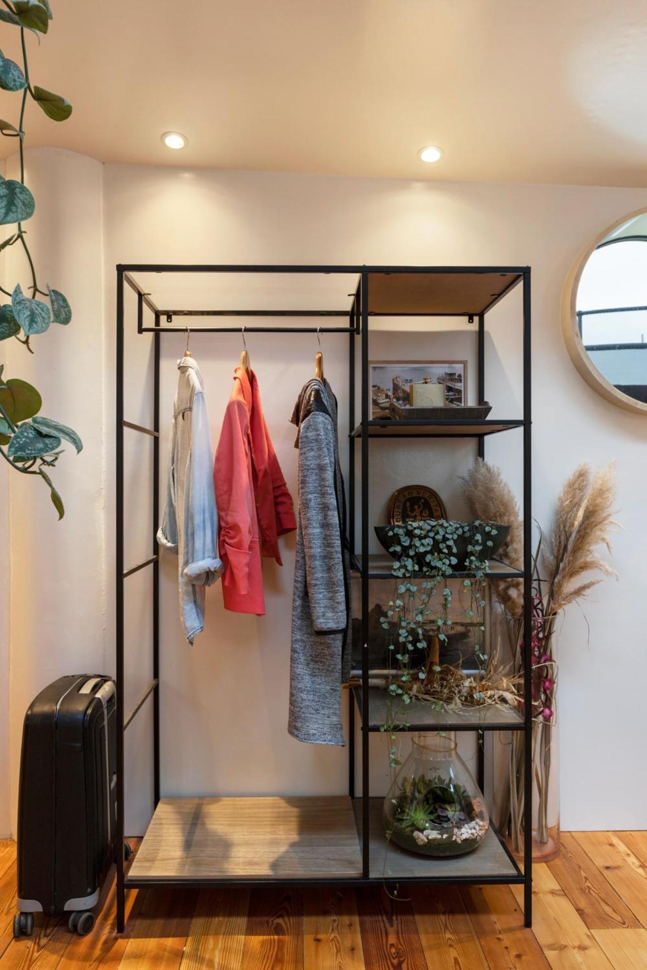B&B Houseboat Amsterdam photo 3