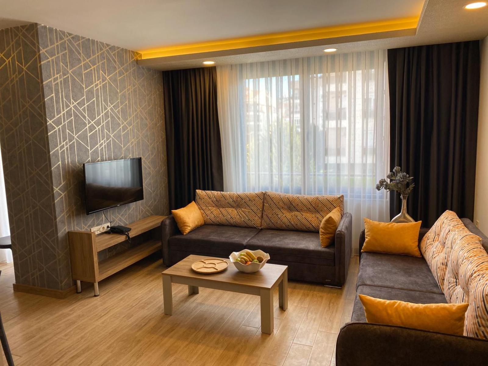 Golden World Suite Hotel - Image 52