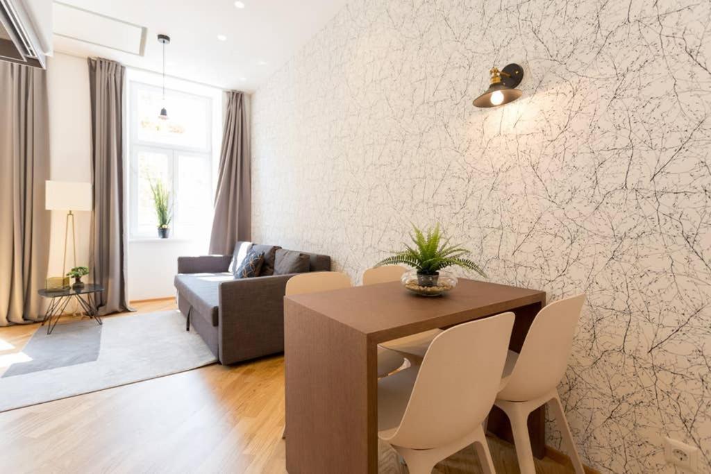 Zeus Design Apartments Schönbrunn