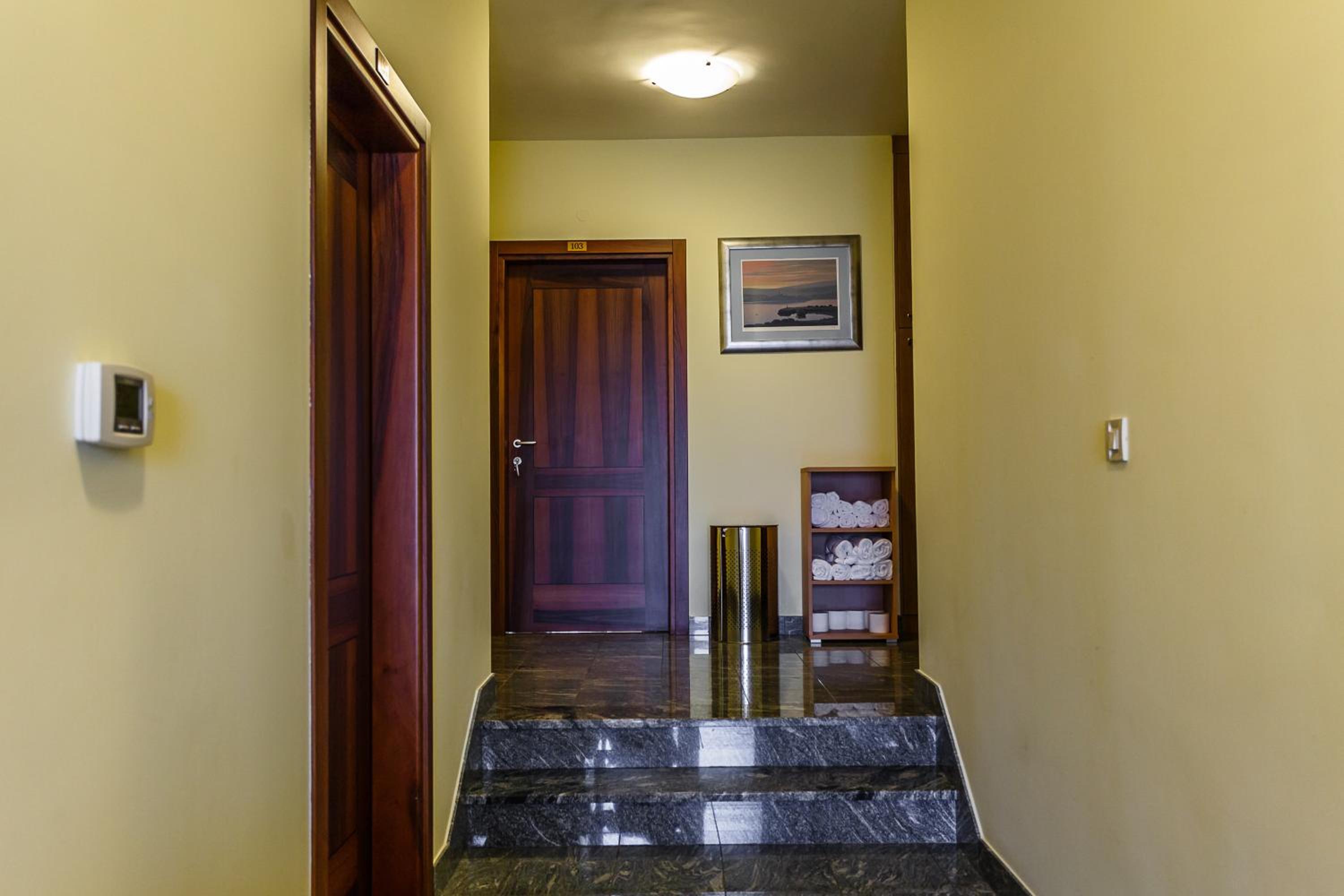 Frajona Apartments