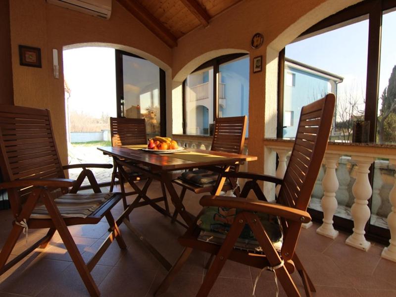 Holiday Home Deni view 4