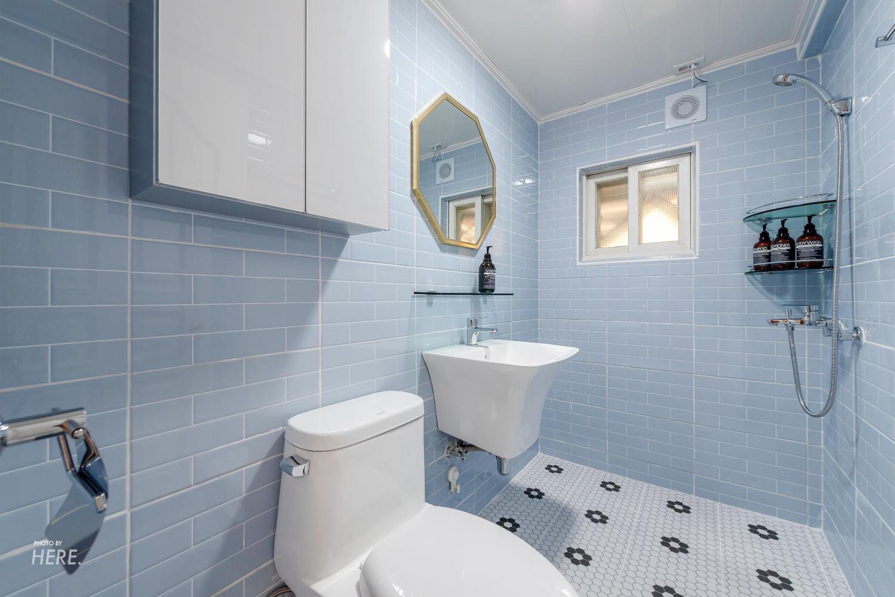 SeeU House Hongdae