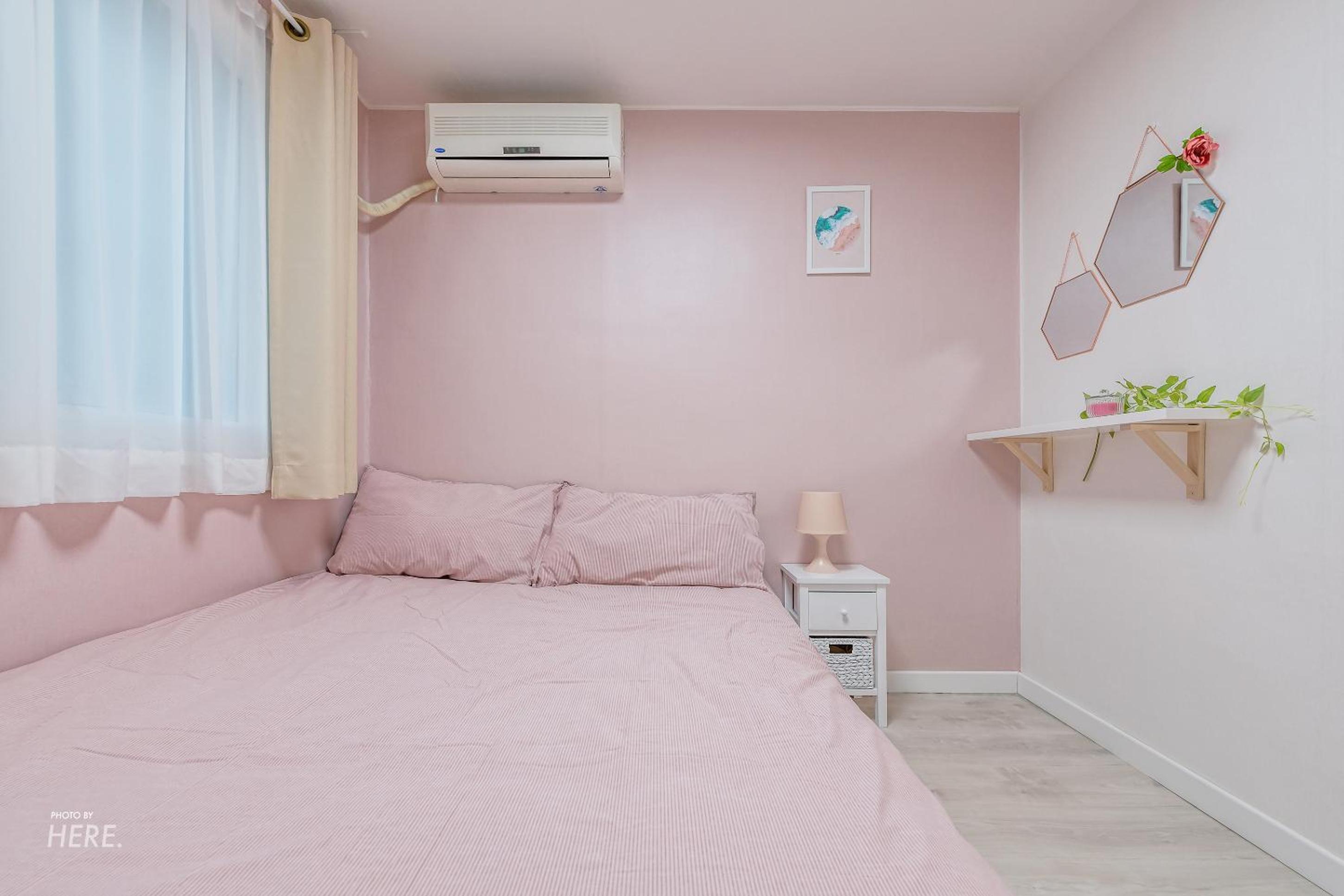 SeeU House Hongdae