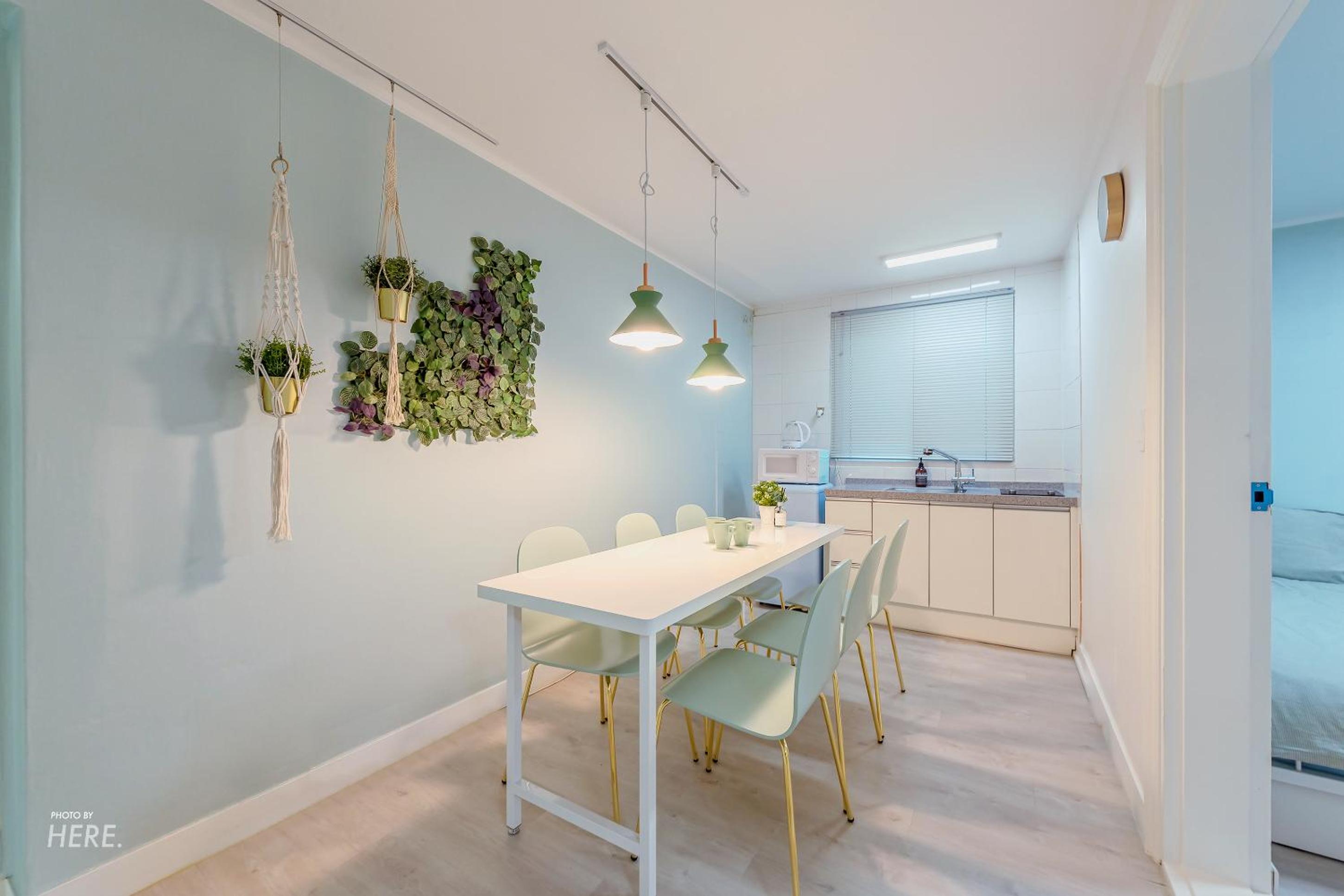 SeeU House Hongdae