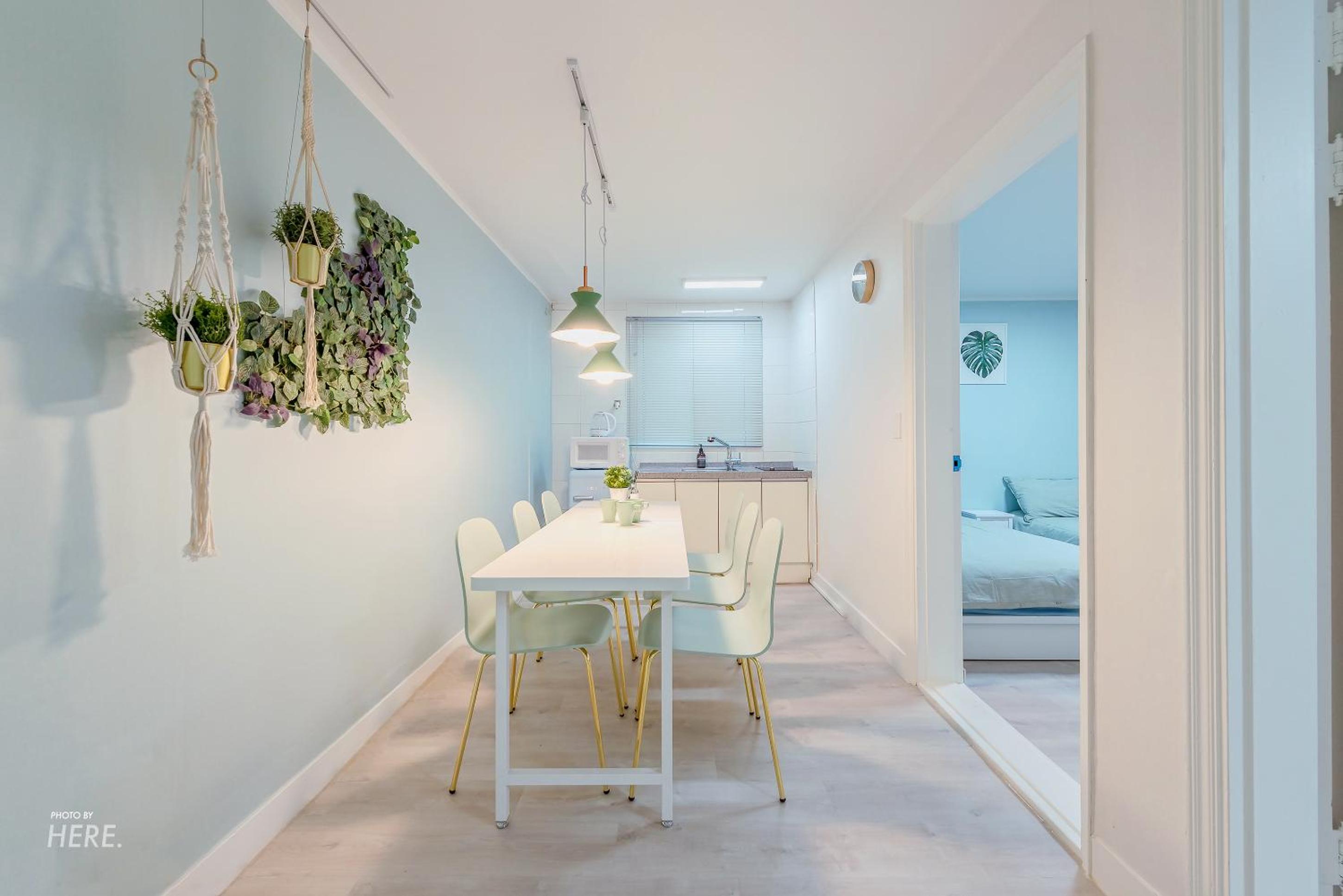 SeeU House Hongdae