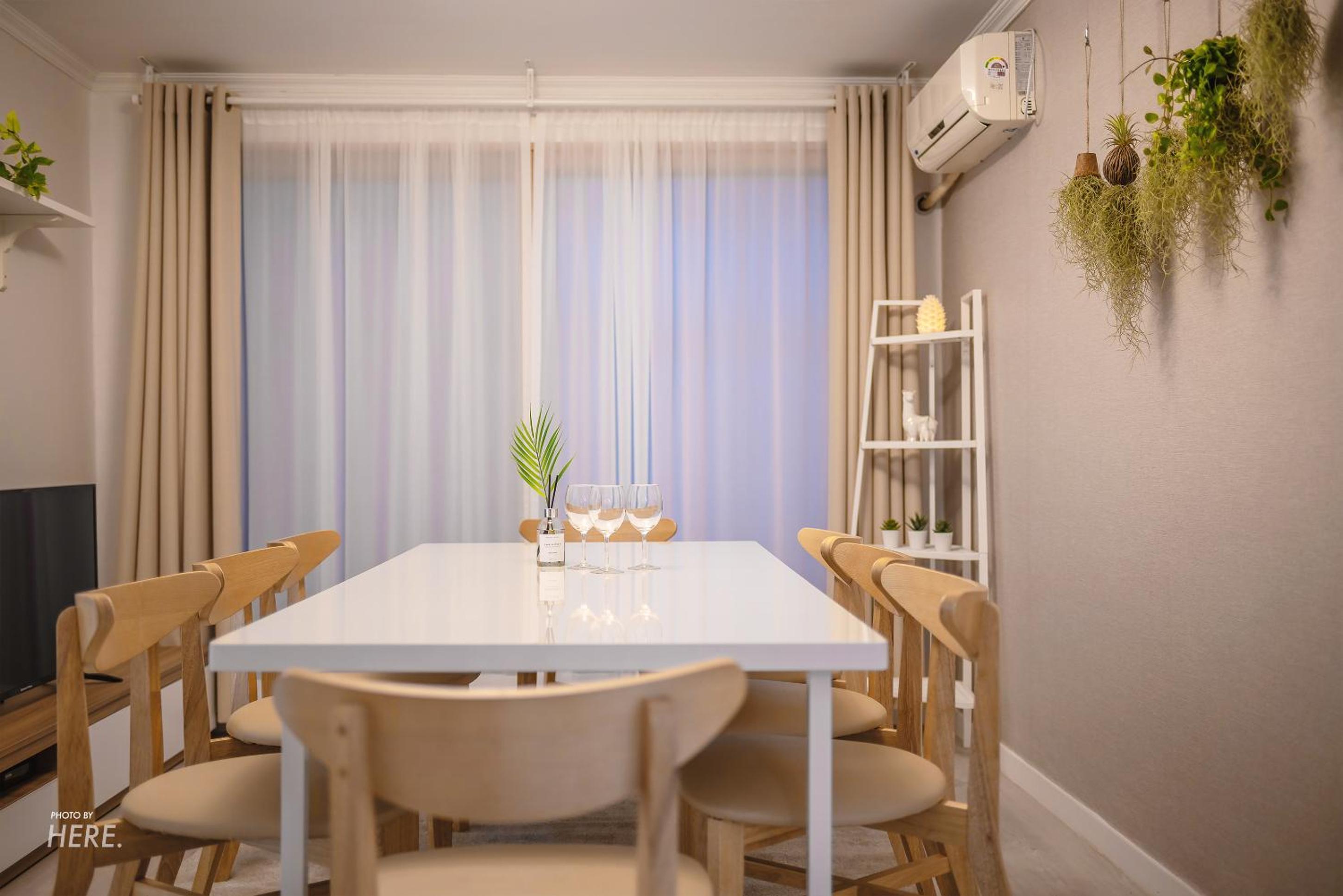 SeeU House Hongdae