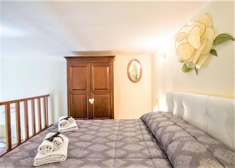 Charming Suite Cavour heart of Florence