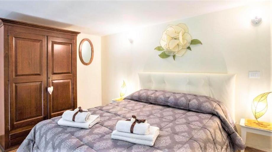 Charming Suite Cavour heart of Florence