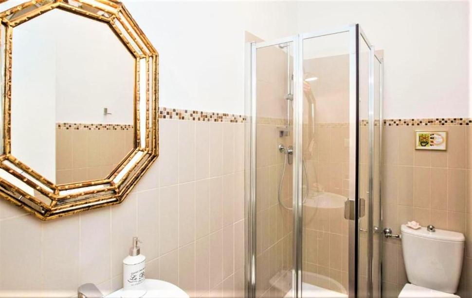 Charming Suite Cavour heart of Florence