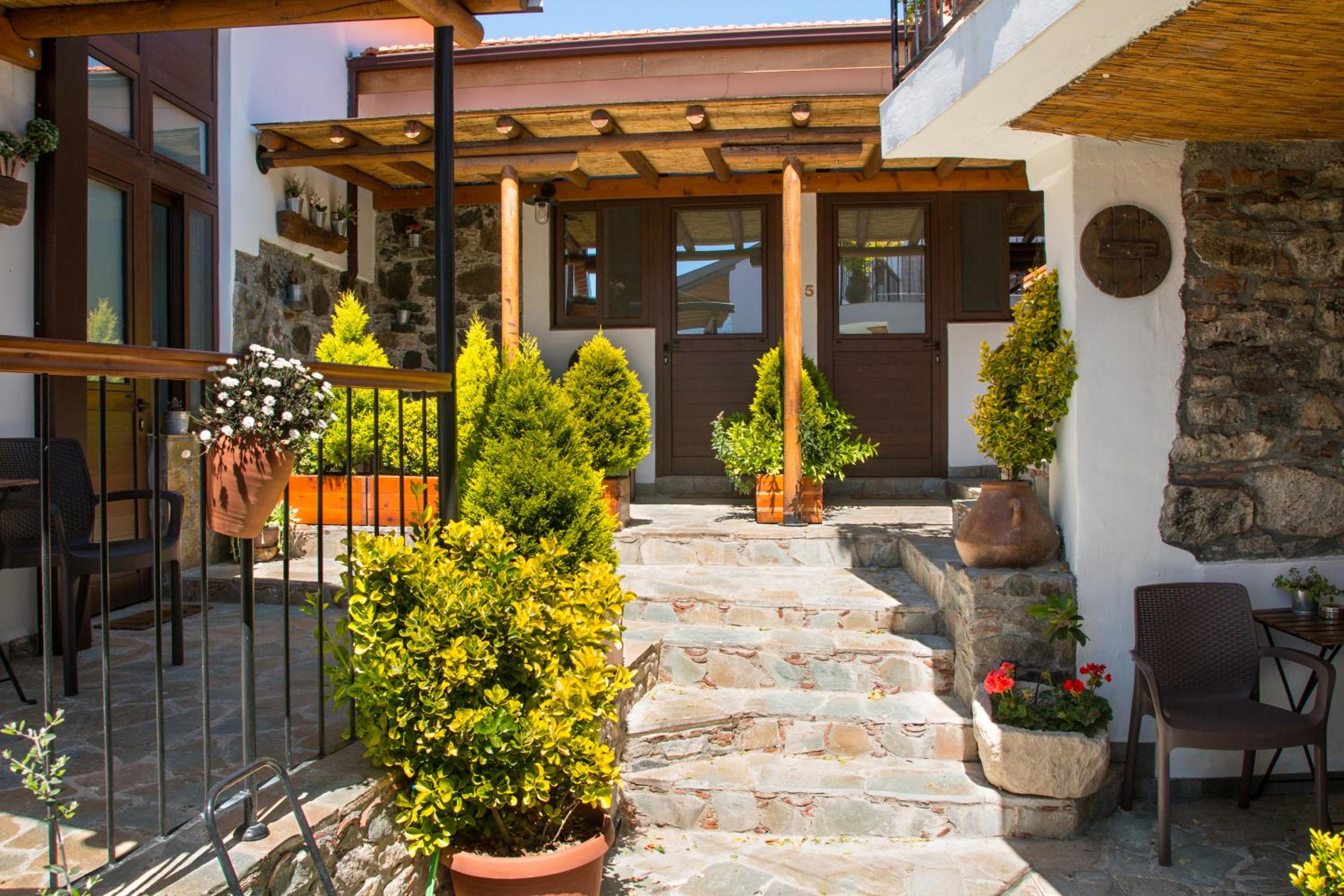 AgroSpito Traditional Guest House
