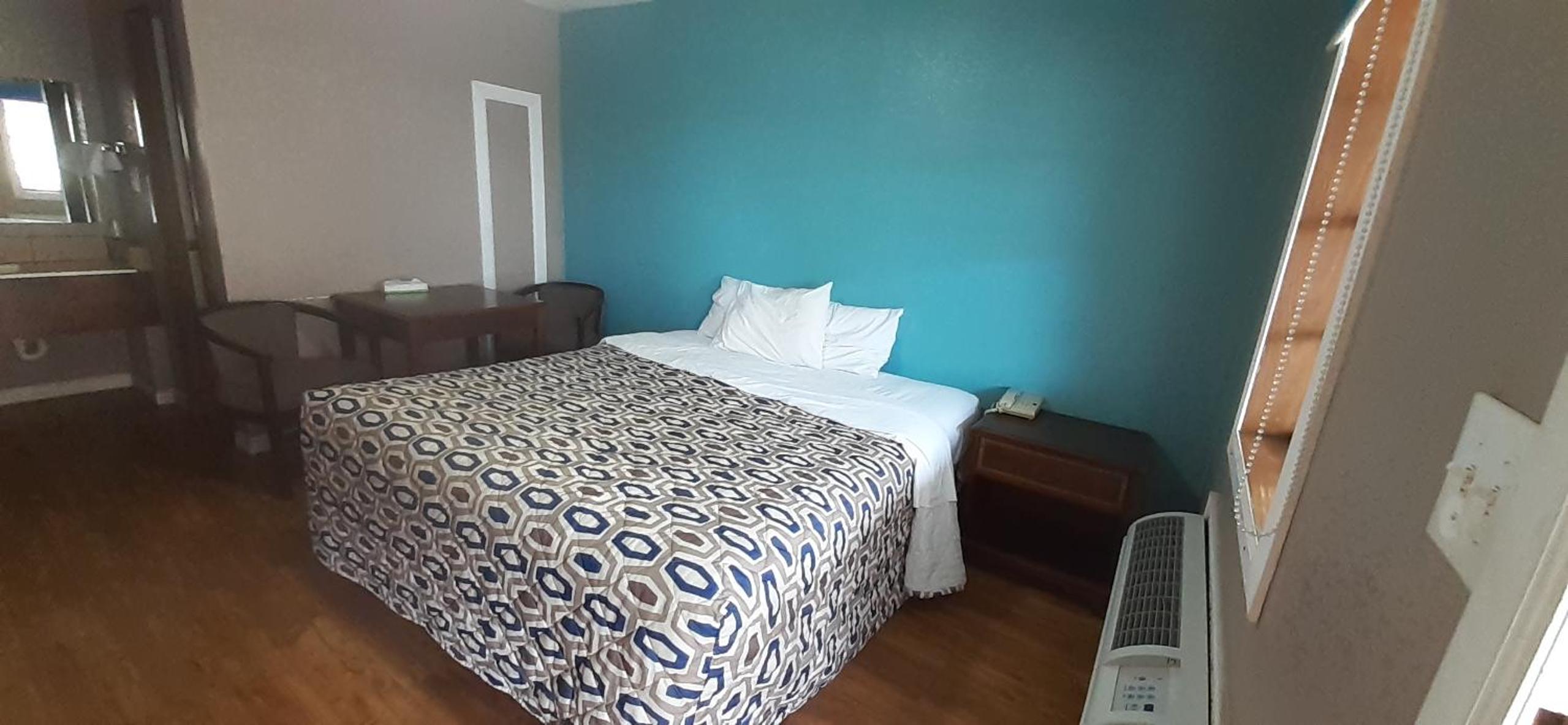 Woodfield Inn and Suites - Property Image 5