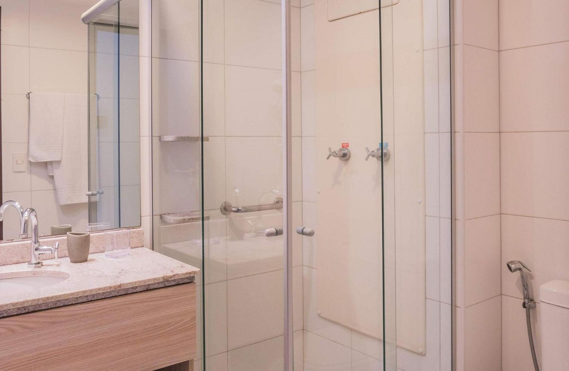Excelente Flat em Boa Viagem 2 quartos Beach Class Ideal para Família ou Negócios NOB2105