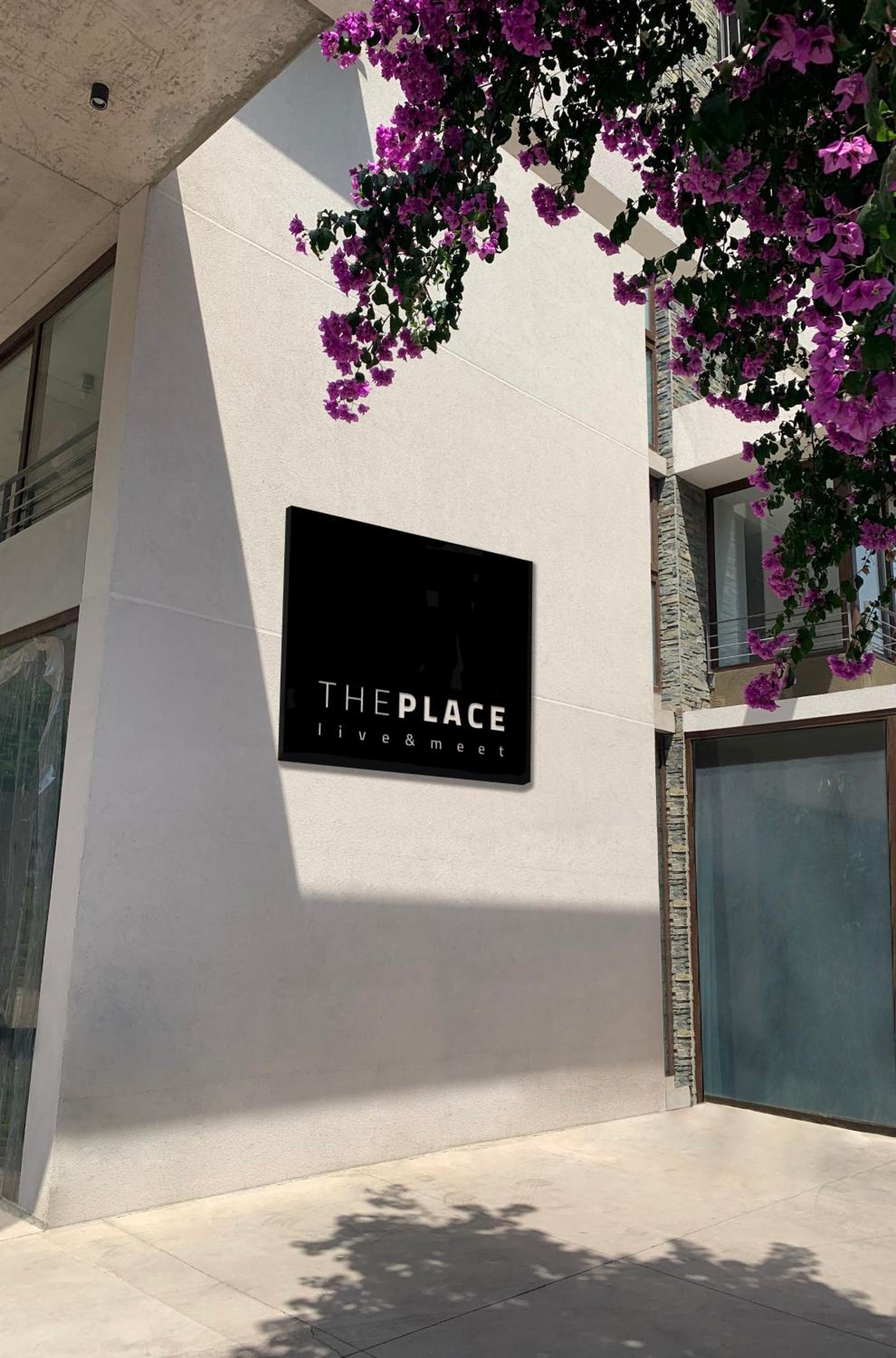 Hotel The Place - Image 1