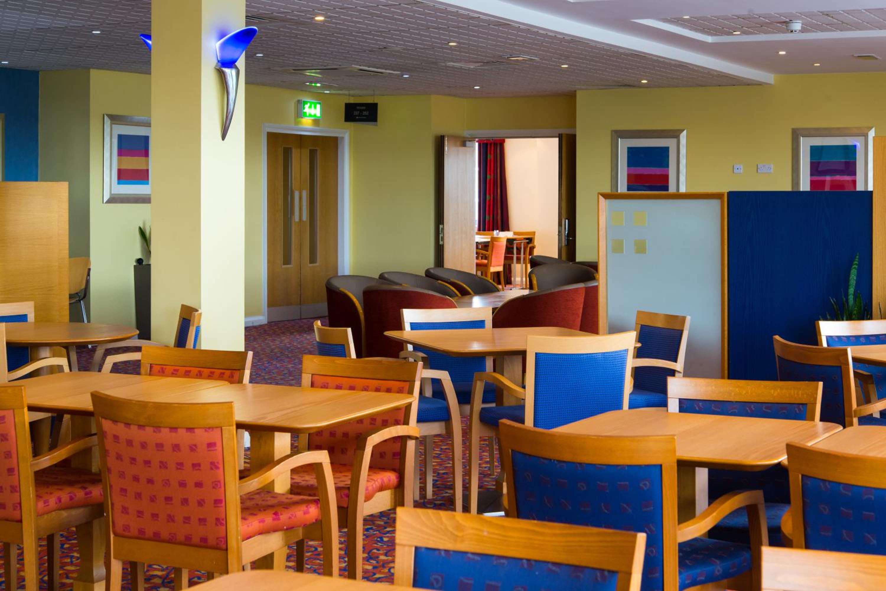 Bradford Vacations - Holiday Inn Express Bradford City Centre, an IHG Hotel - Property Image 8