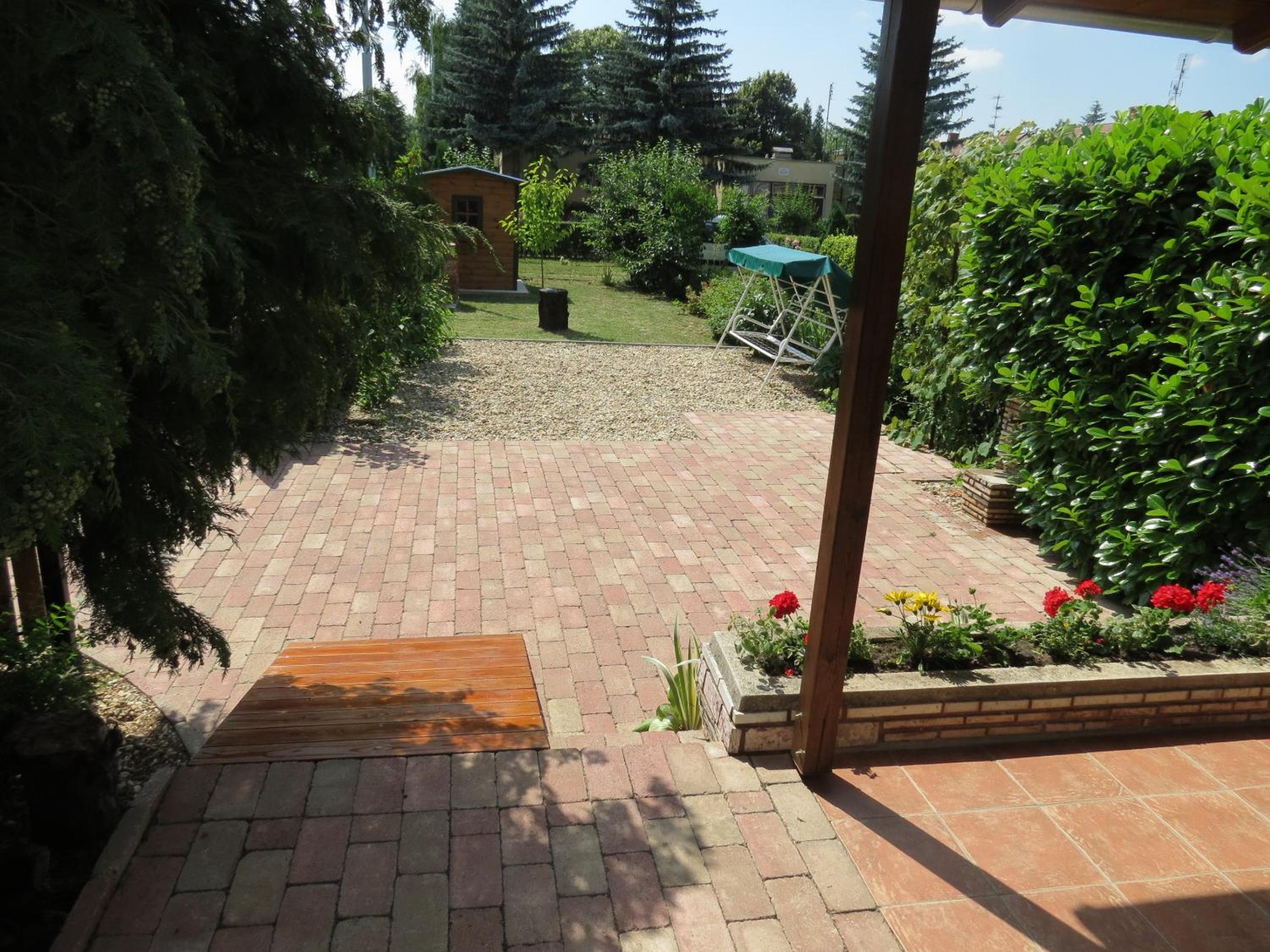Photo 34