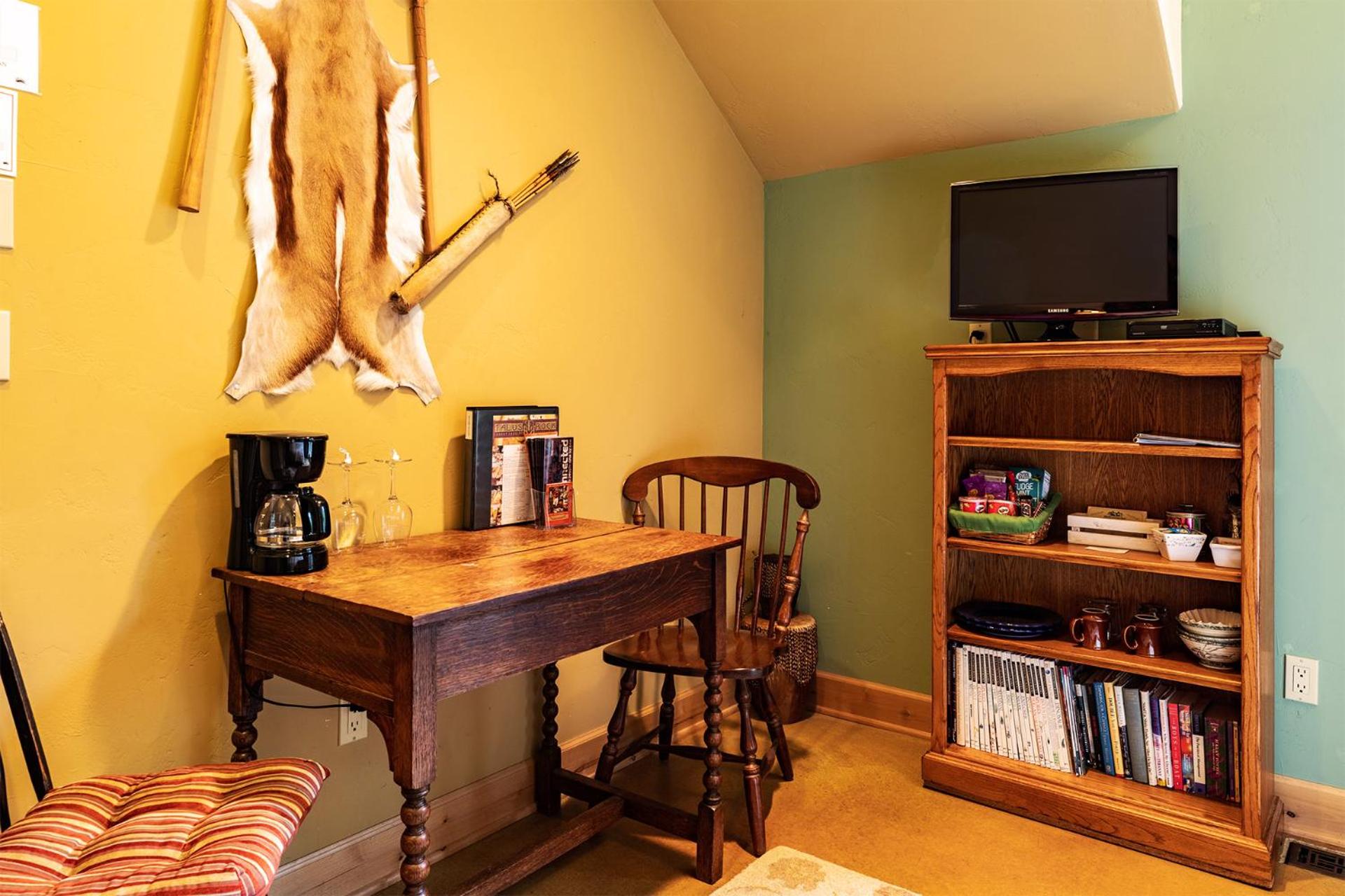 Sandpoint Vacations - Talus Rock Retreat - Property Image 14