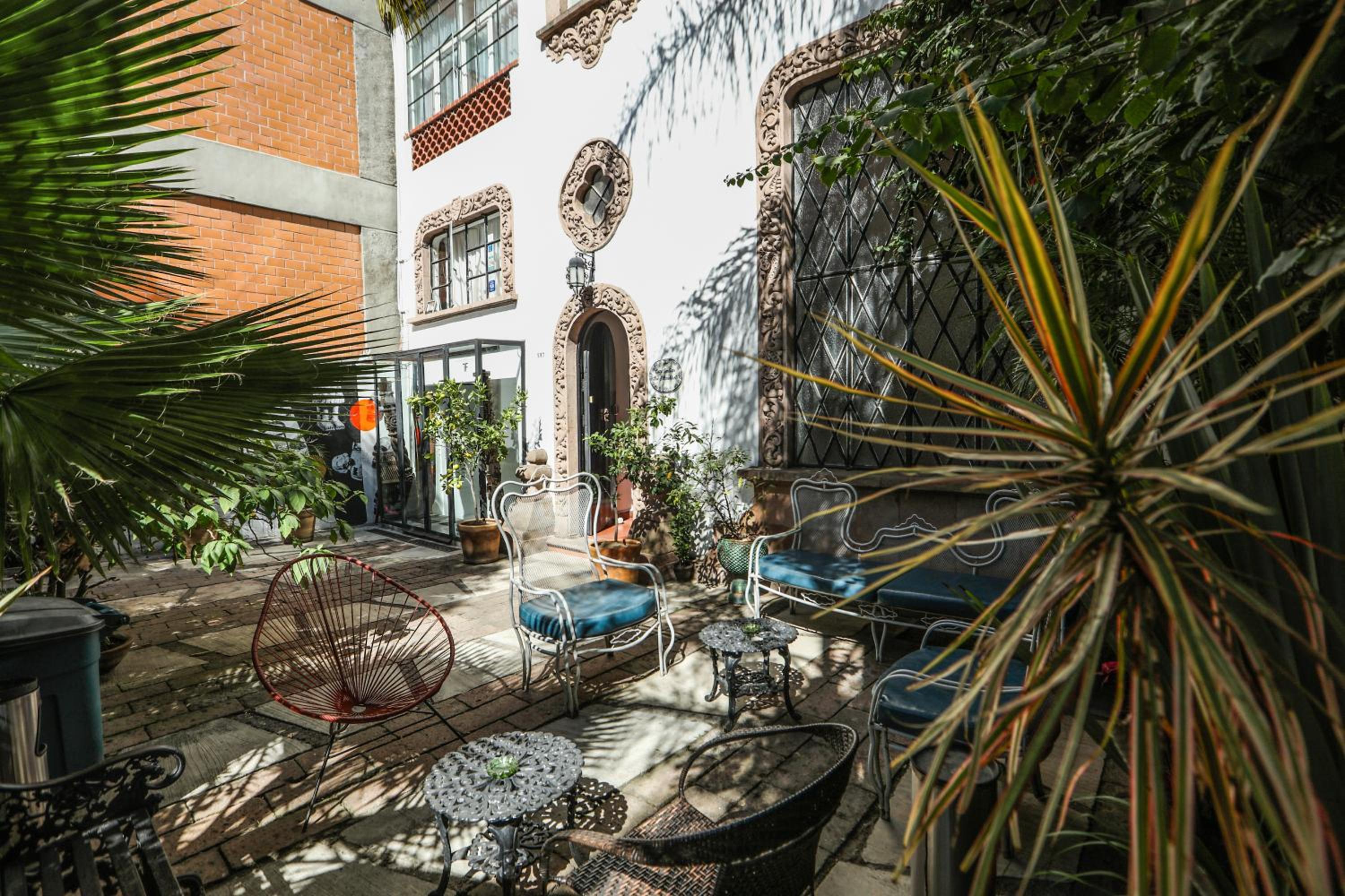 Casa Comtesse courtyard_garden photo