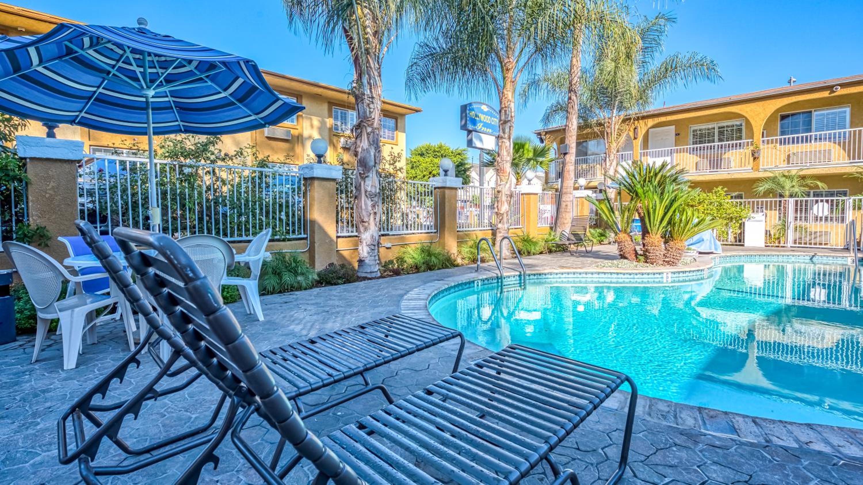 Hollywood City Inn