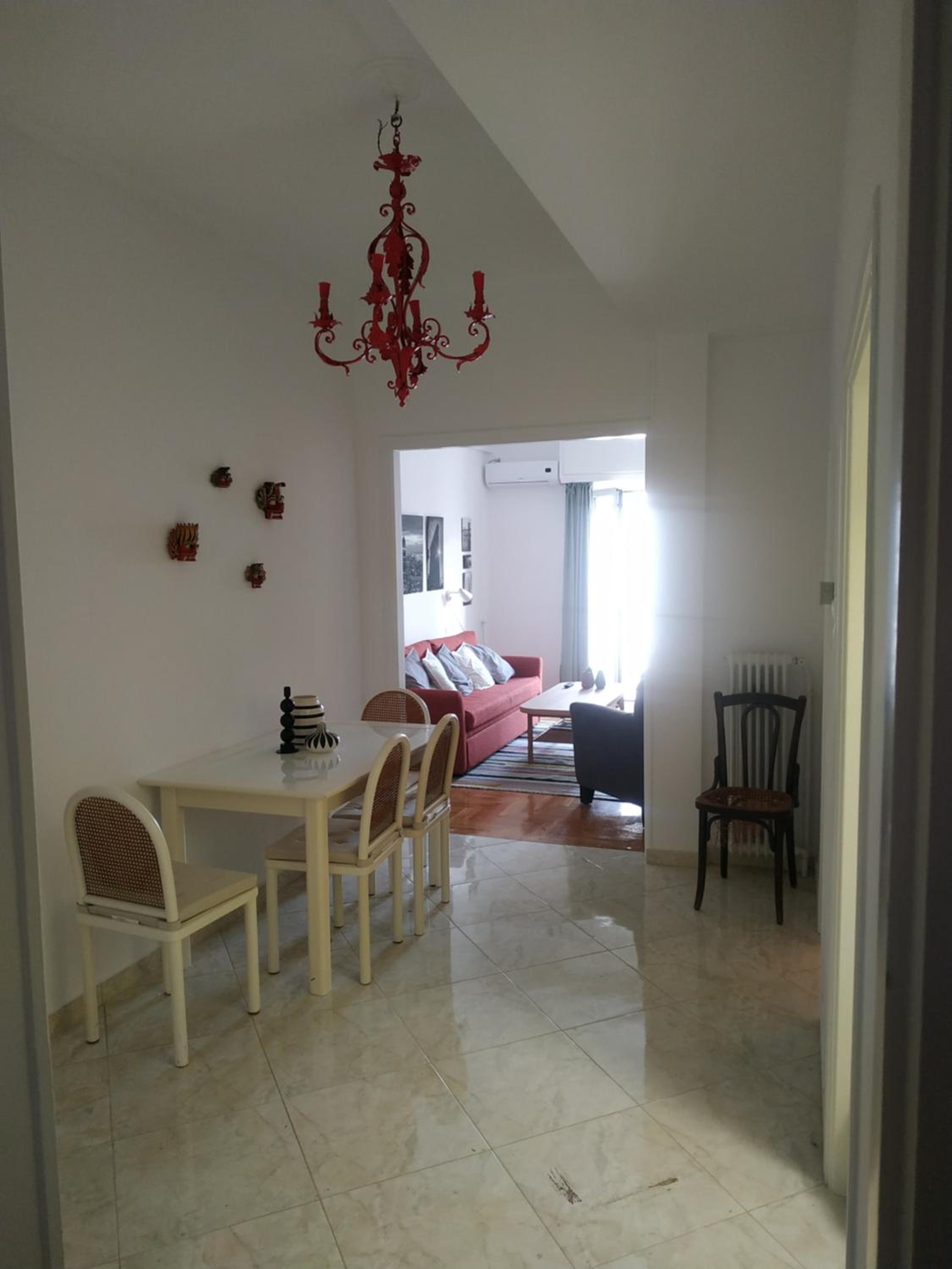 Michali's Koukaki Apartment (Metro Sygrou/Fix)