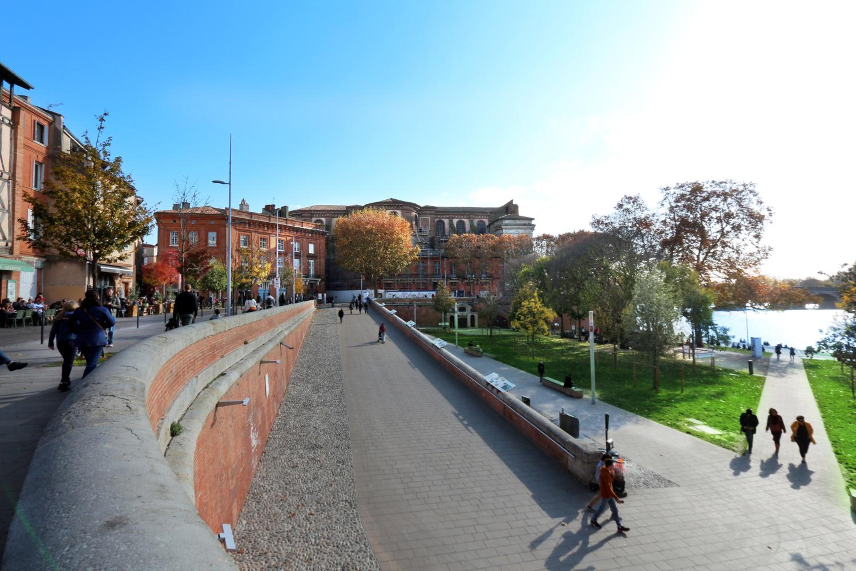 Riverside Toulouse (Harmony)