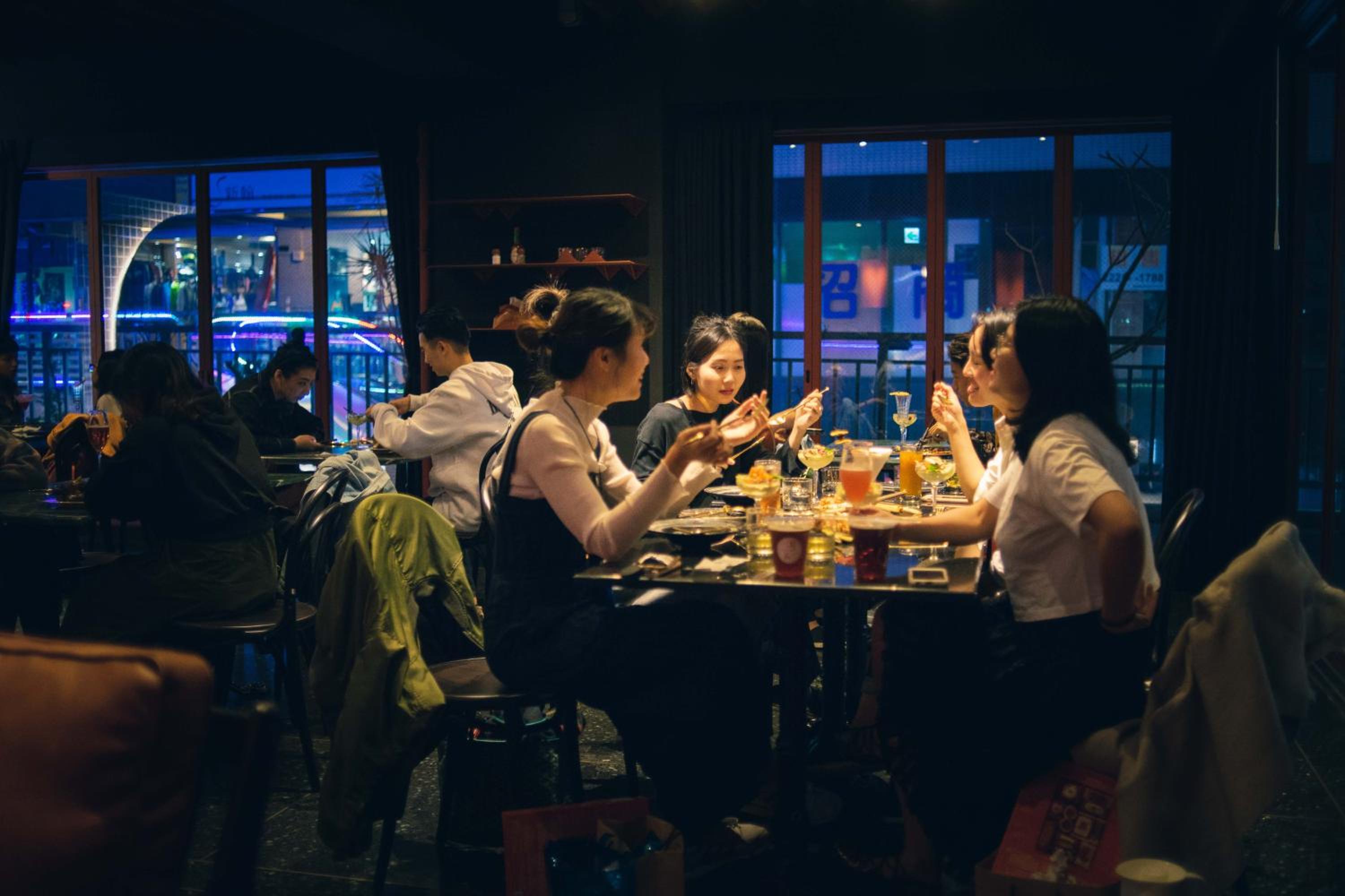 dining