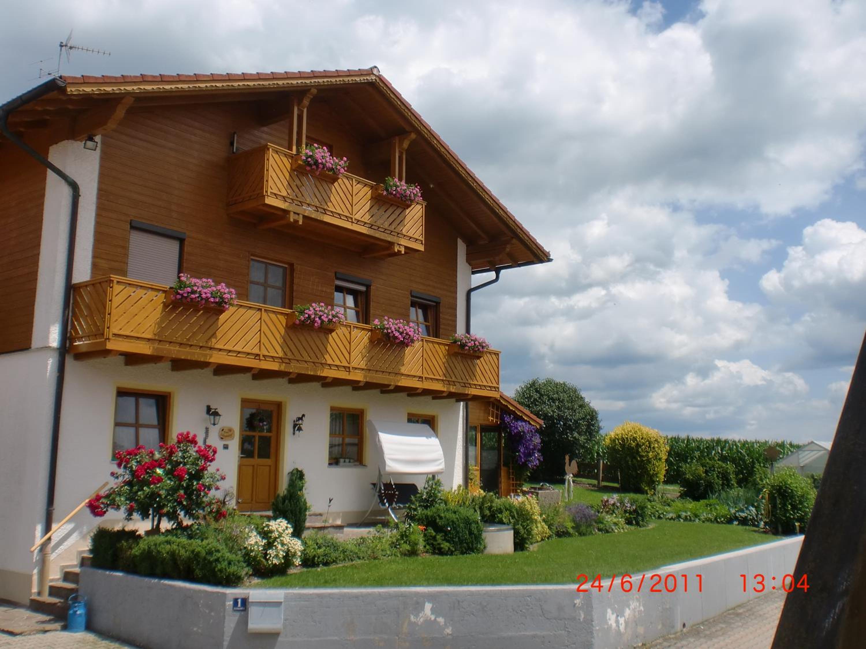 Photo 26