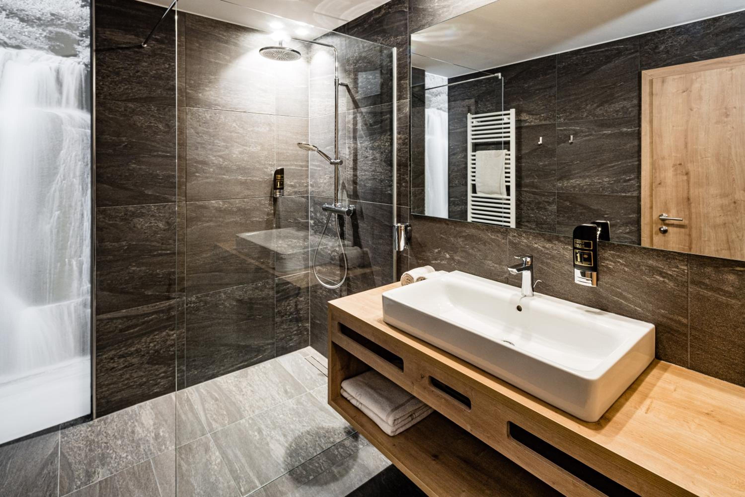 Hotel Schneeberg FAMILY SPA RESORT view 4