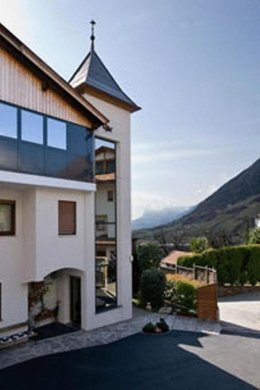 Hotel Pension Monika - Image 1