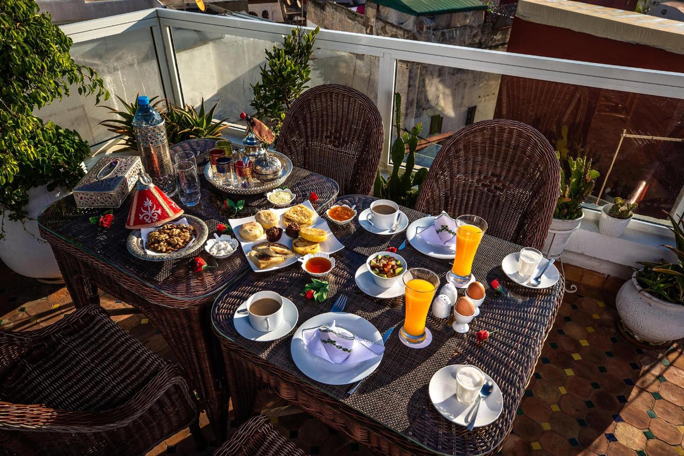 Dar Kika Salam By DKS