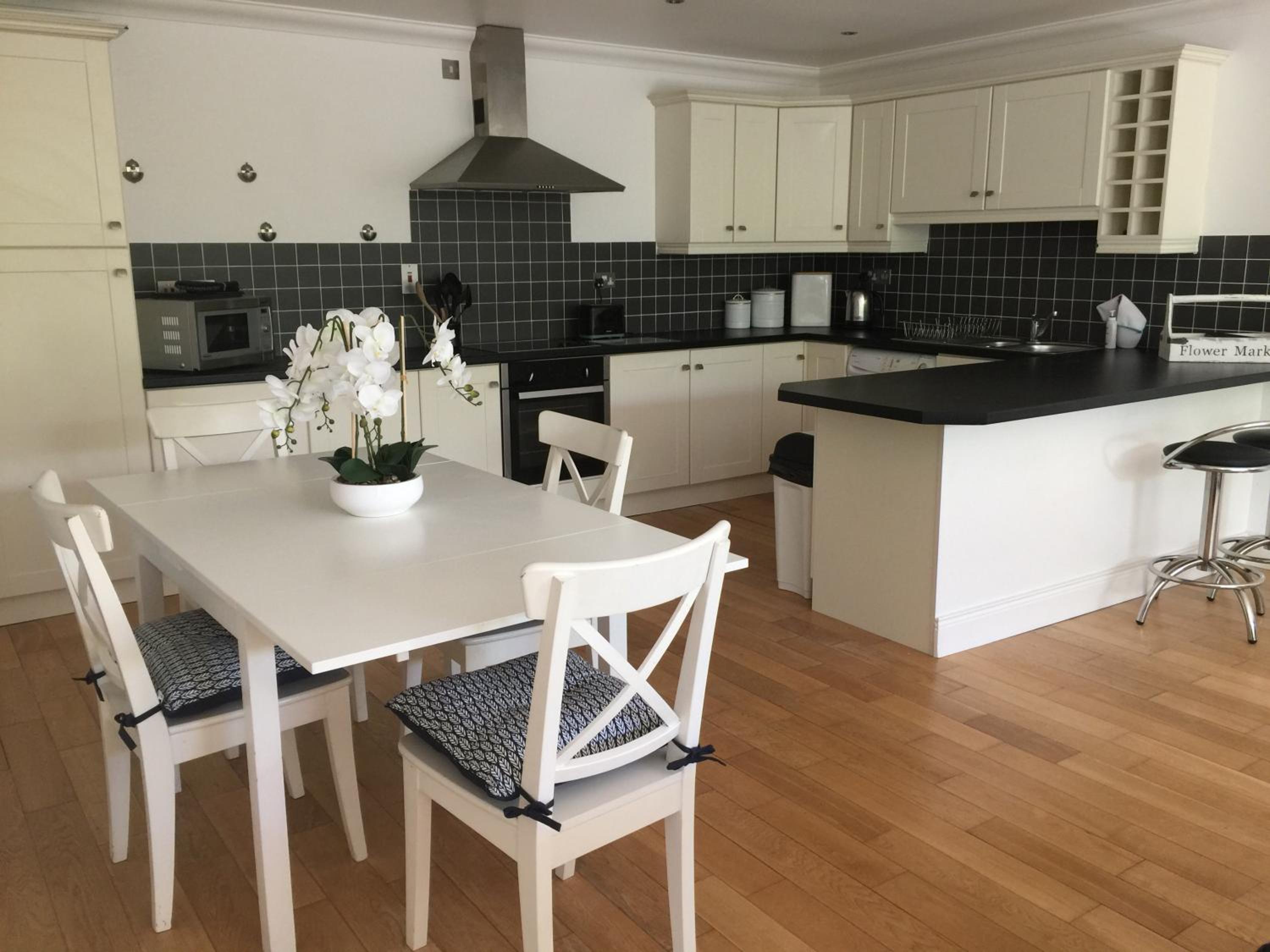 Strandview Ground Floor Beach Apartment view 4
