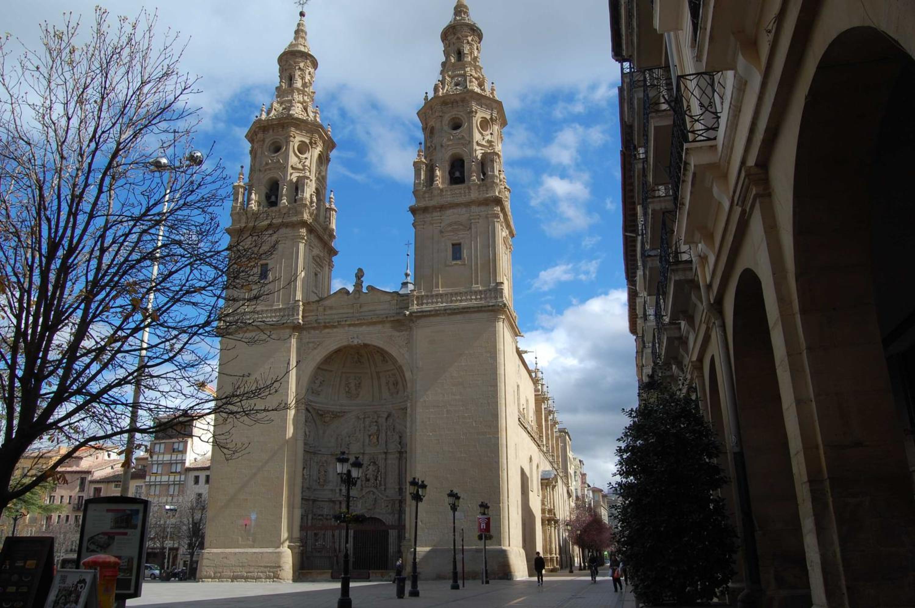 Apartamentos La Catedral 2º B - Pleno Centro view 2