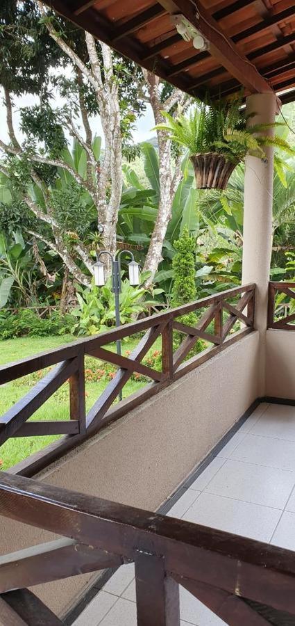 HOTEL CANTINHO DAS FLORES