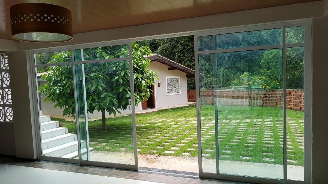 HOTEL CANTINHO DAS FLORES