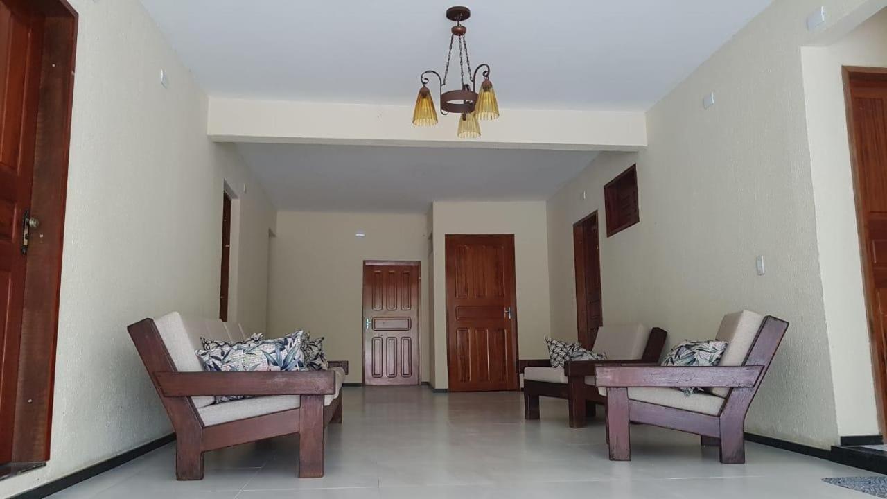 HOTEL CANTINHO DAS FLORES