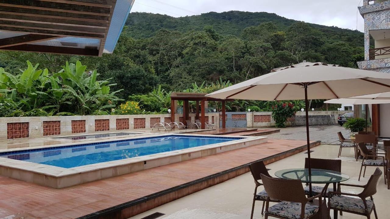 HOTEL CANTINHO DAS FLORES