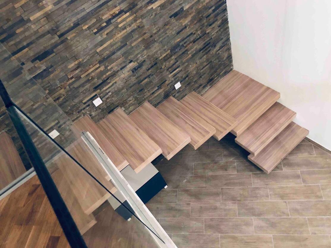 Zeus Design Loft Apartments